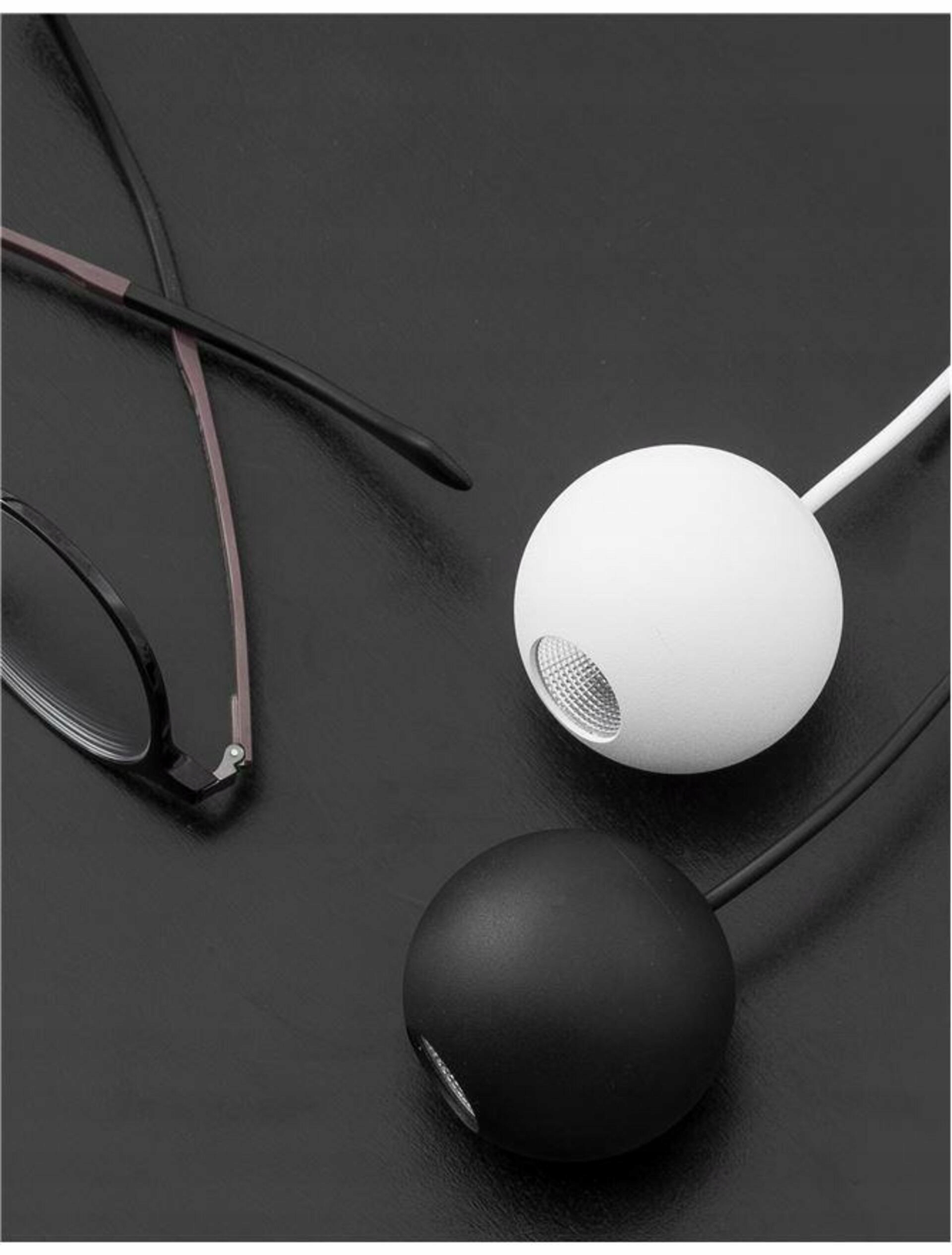 Nova Luce Elegantní závěsné Led svítidlo Nocci 4,5 W, 220 lm, černá Nv 91