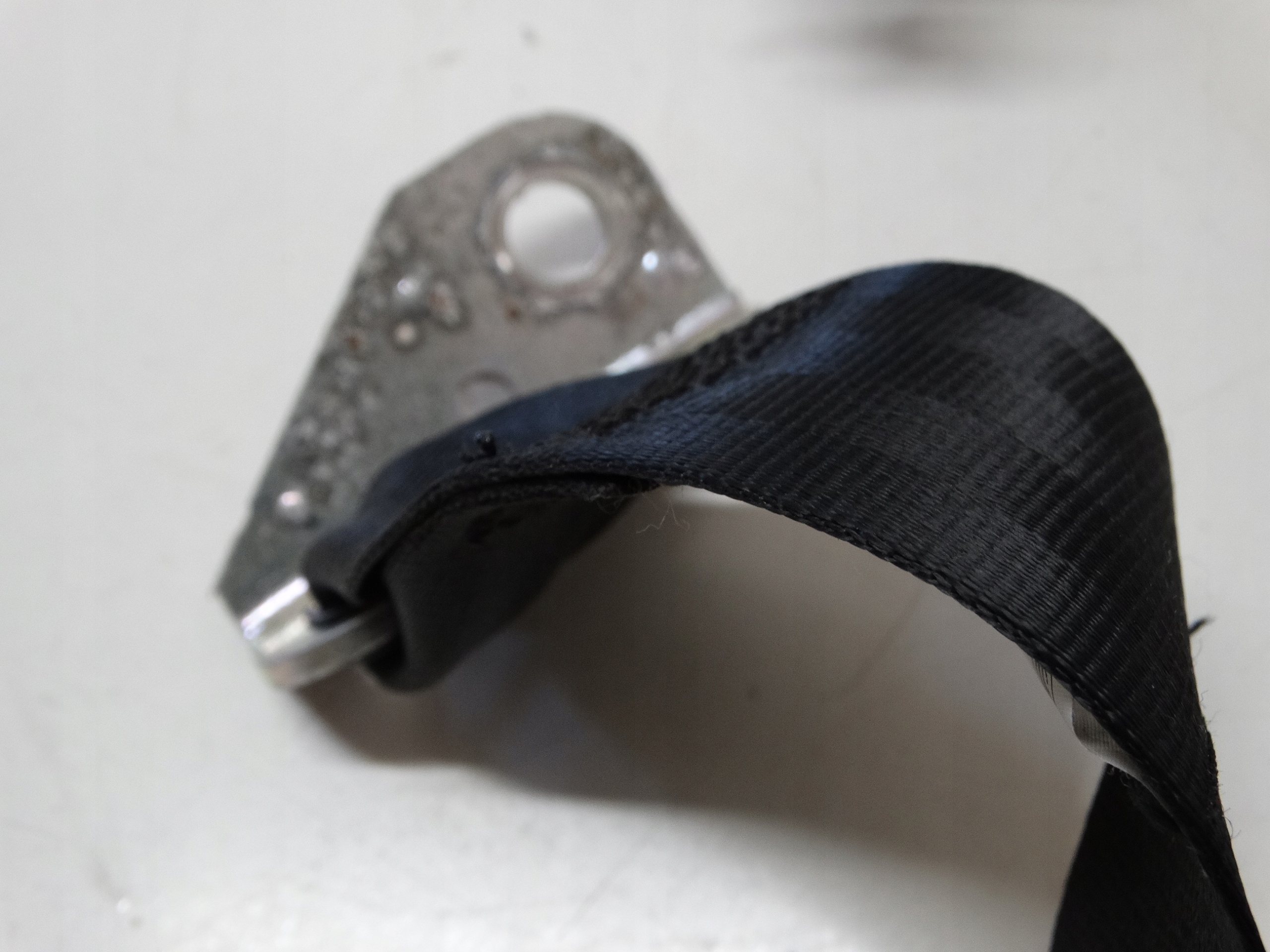 Gurten Sicherheits links heck VW GOLF VI 617980700