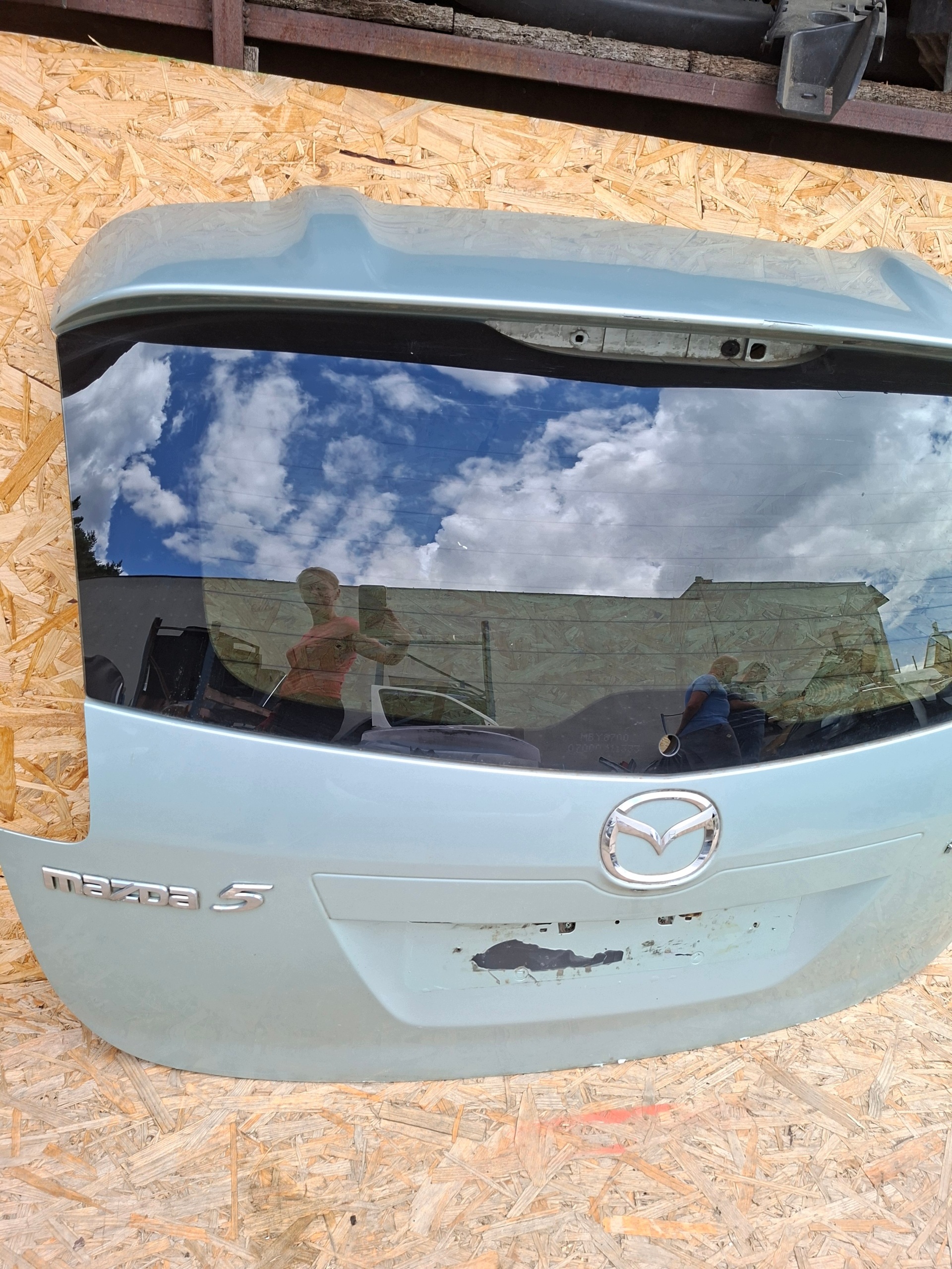 trunk door boot rear part MAZDA 5