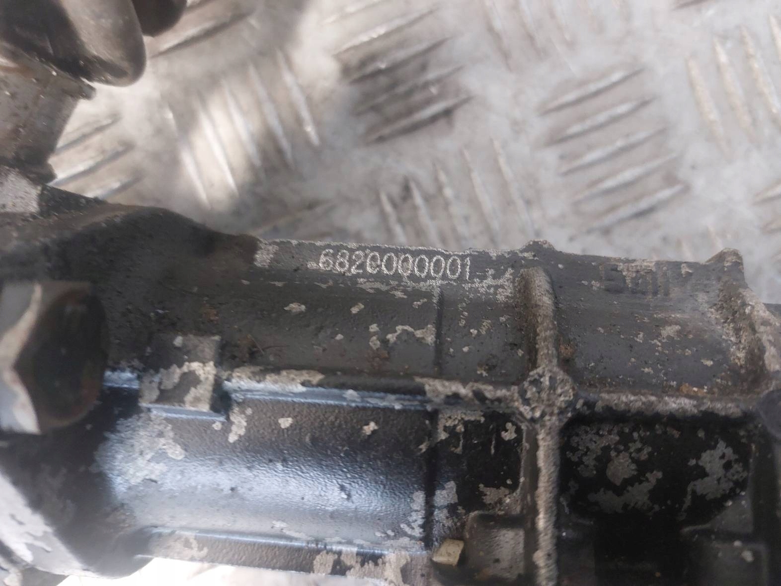 Boîter direction Boîter direction OPEL MOVANO A 2.8 DTI 6820000001