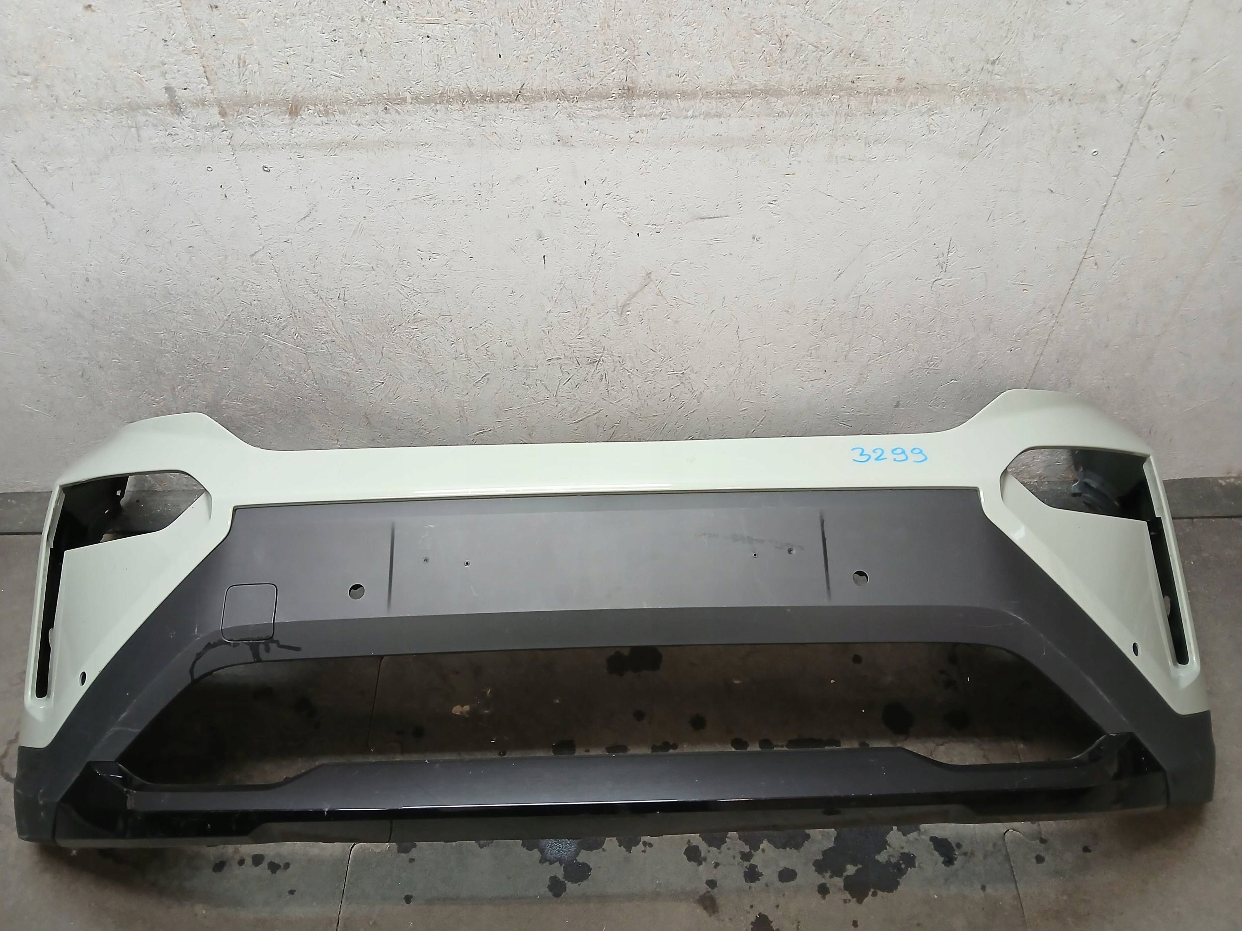 bumper front SKODA ELROQ 5LJ