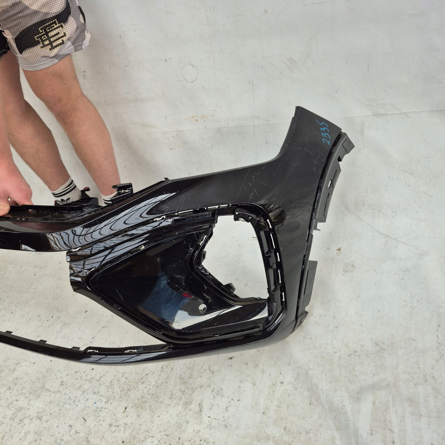 VW TAIGO R-LINE 21-> bumper front front PDC