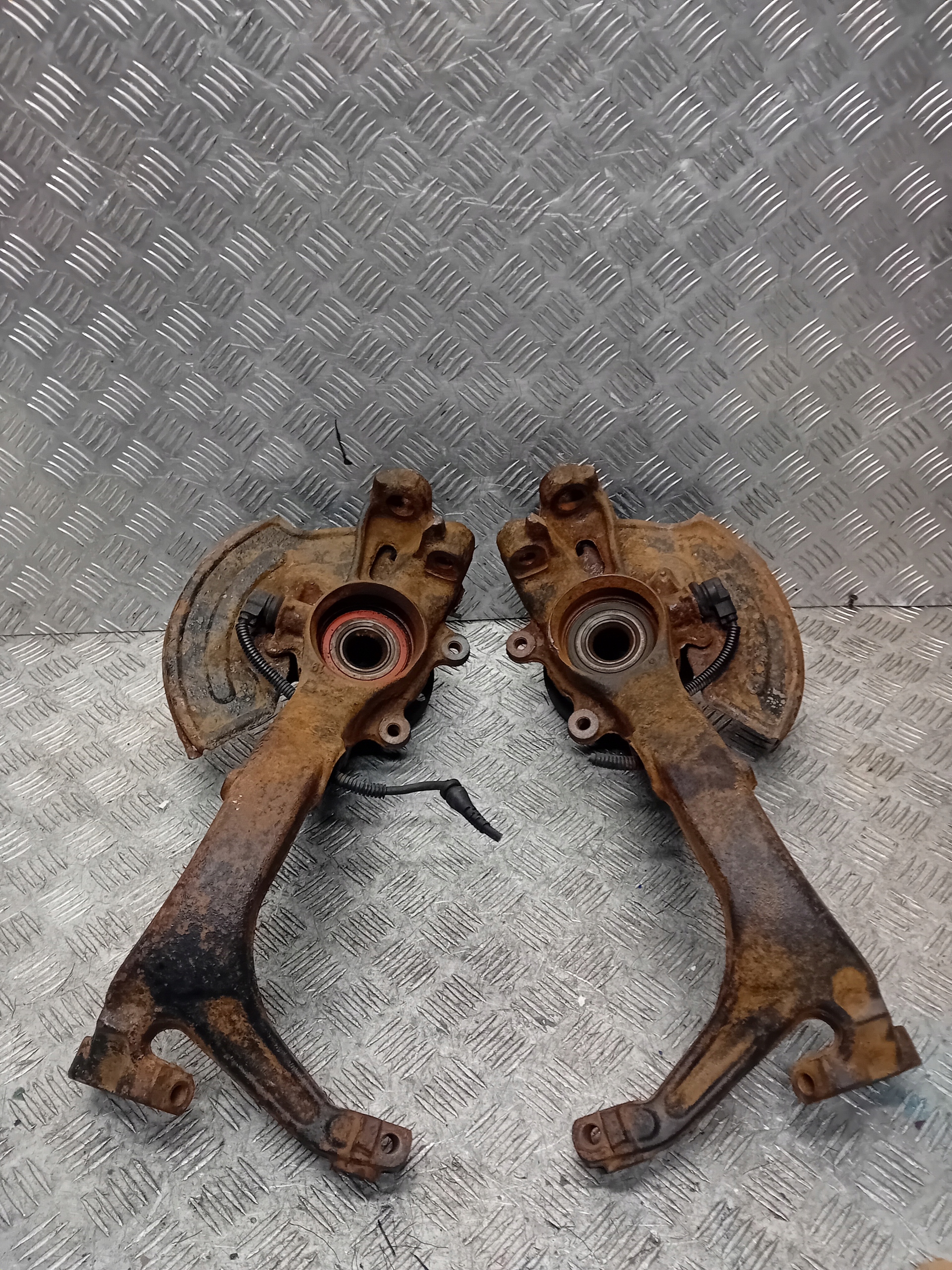 PASSAT B5 LIFT 1.9TDI ZWROTNICA LEWA PRAWA PRZÓD