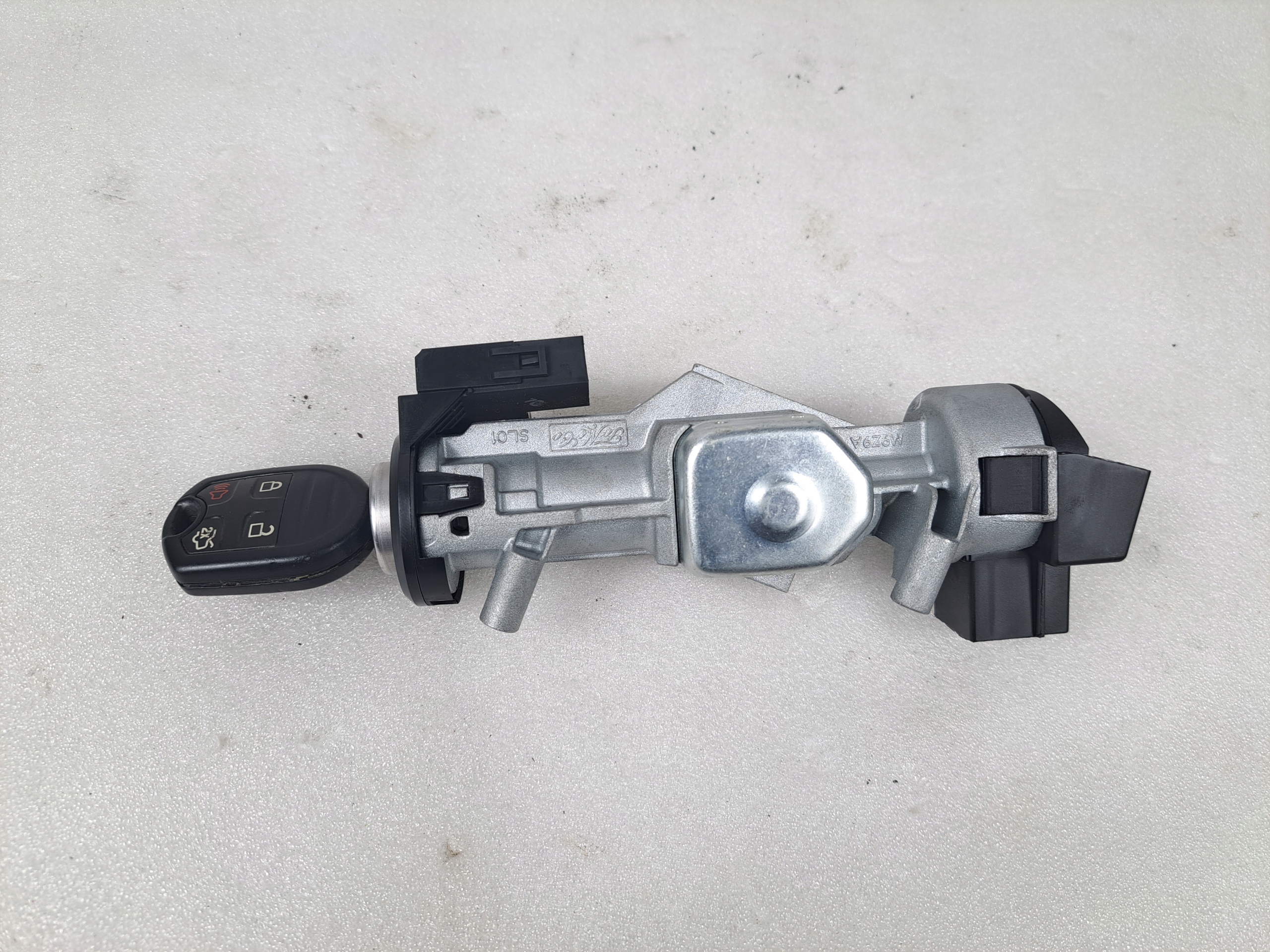 AA83-3F880-A - КЛЮЧ ЗАПАЛЮВАННЯ FORD MUSTANG V