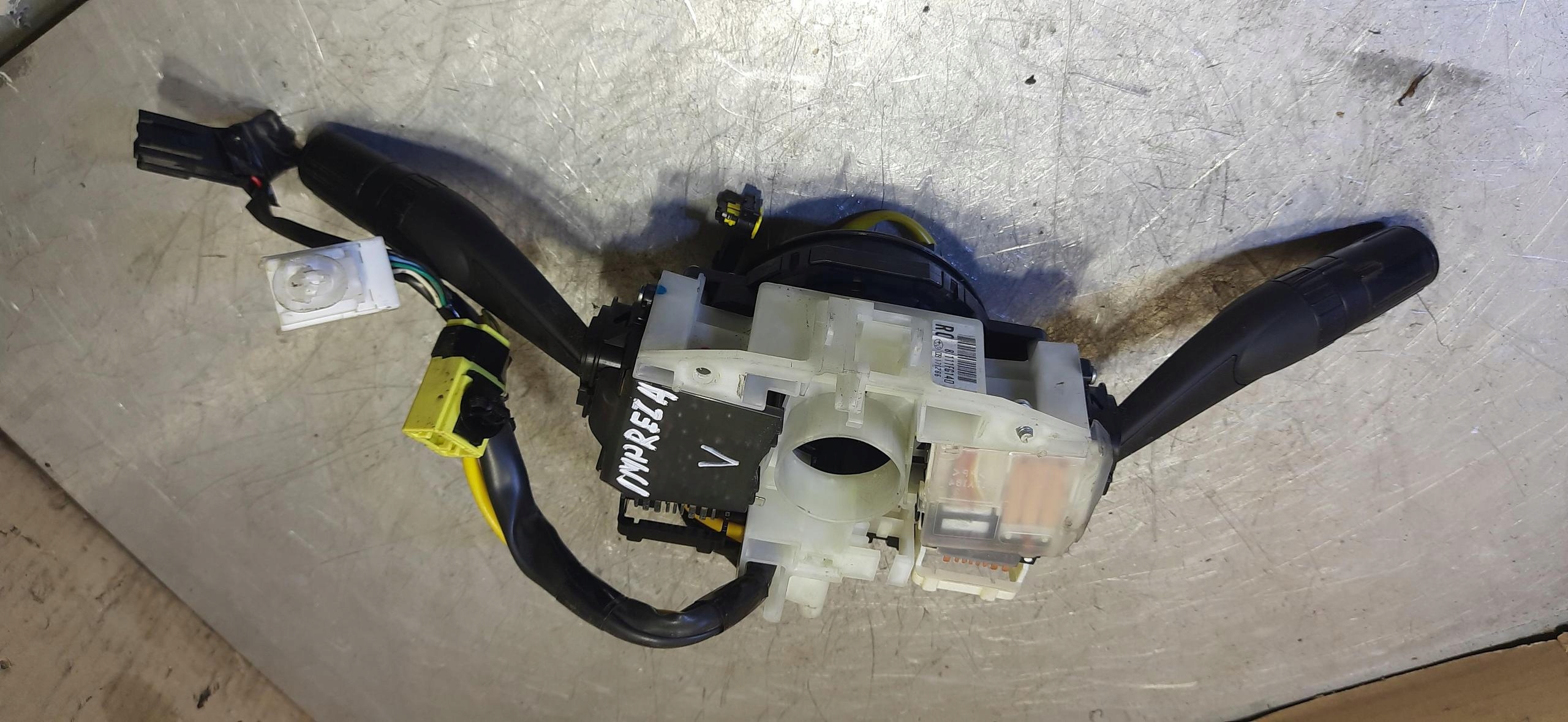 подрулевой переключатель шлейф subaru IMPREZA III GH 27546AG010