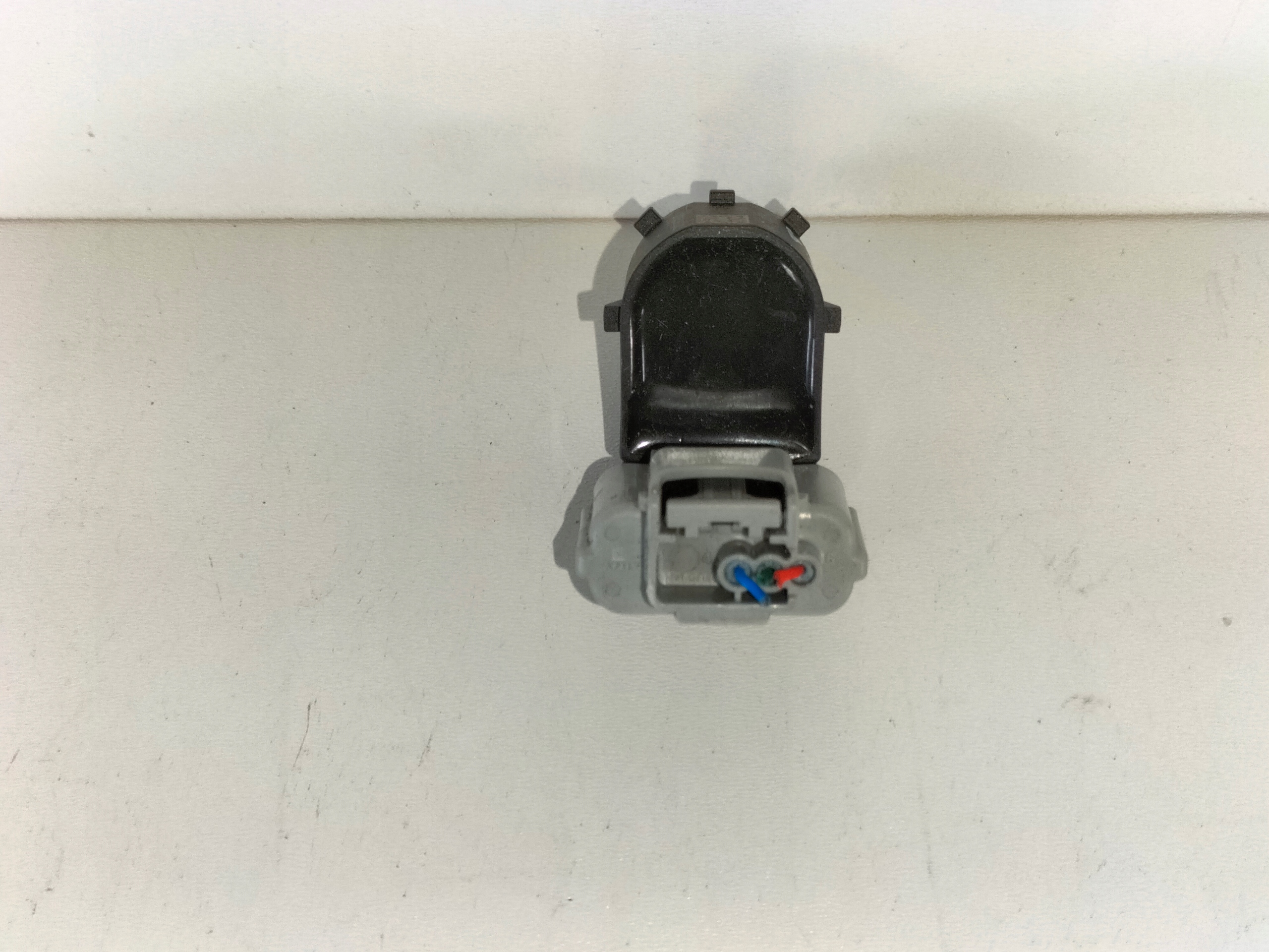 SENSOR PARKEN PDC KIA HYUNDAI 99310-P1300BKL