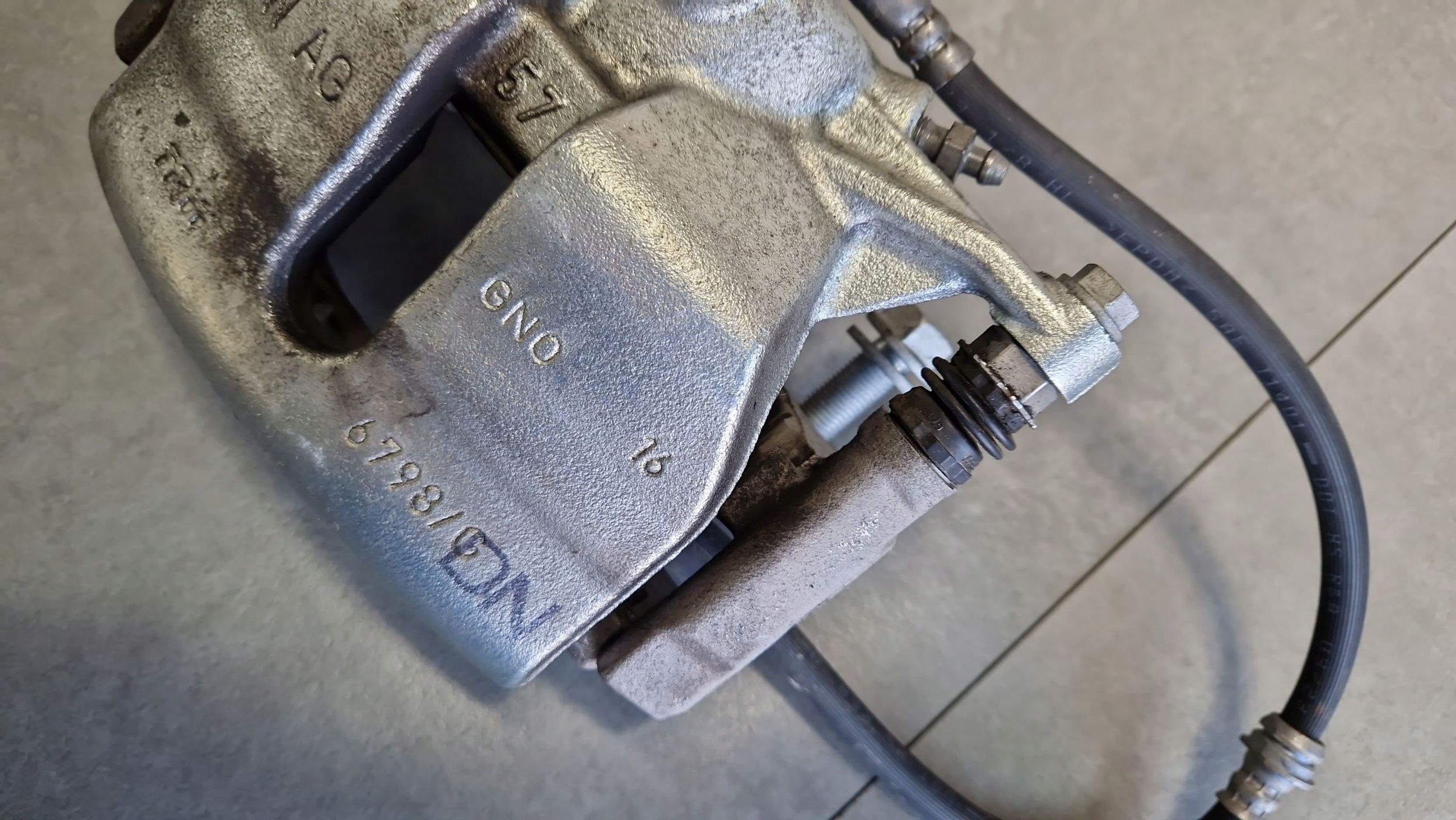 Cupra Ateca caliper brake left front 3Q0105N