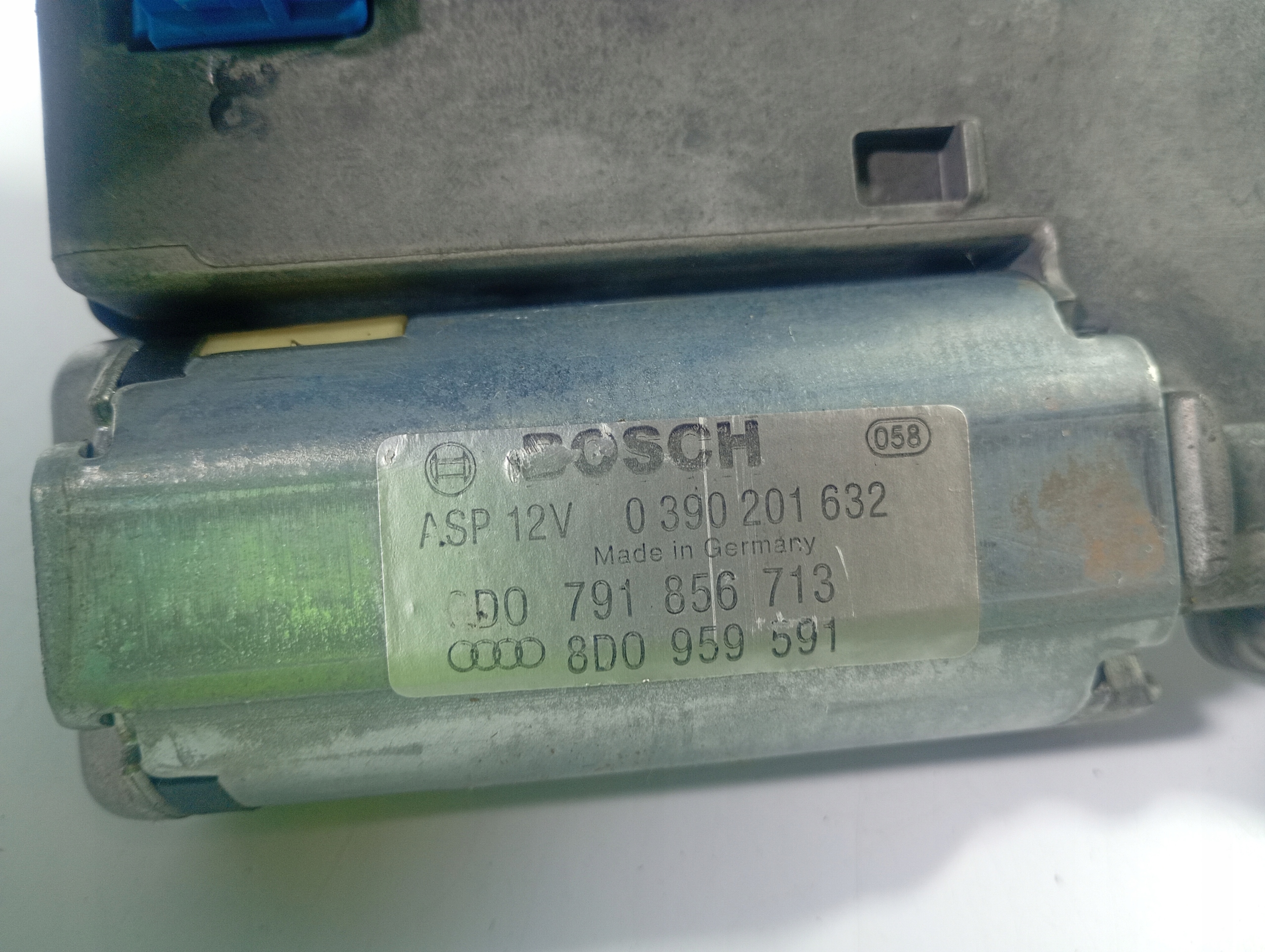 Audi A4 B5 95-00 Motor Motor Schiebedach OE 8D0959591