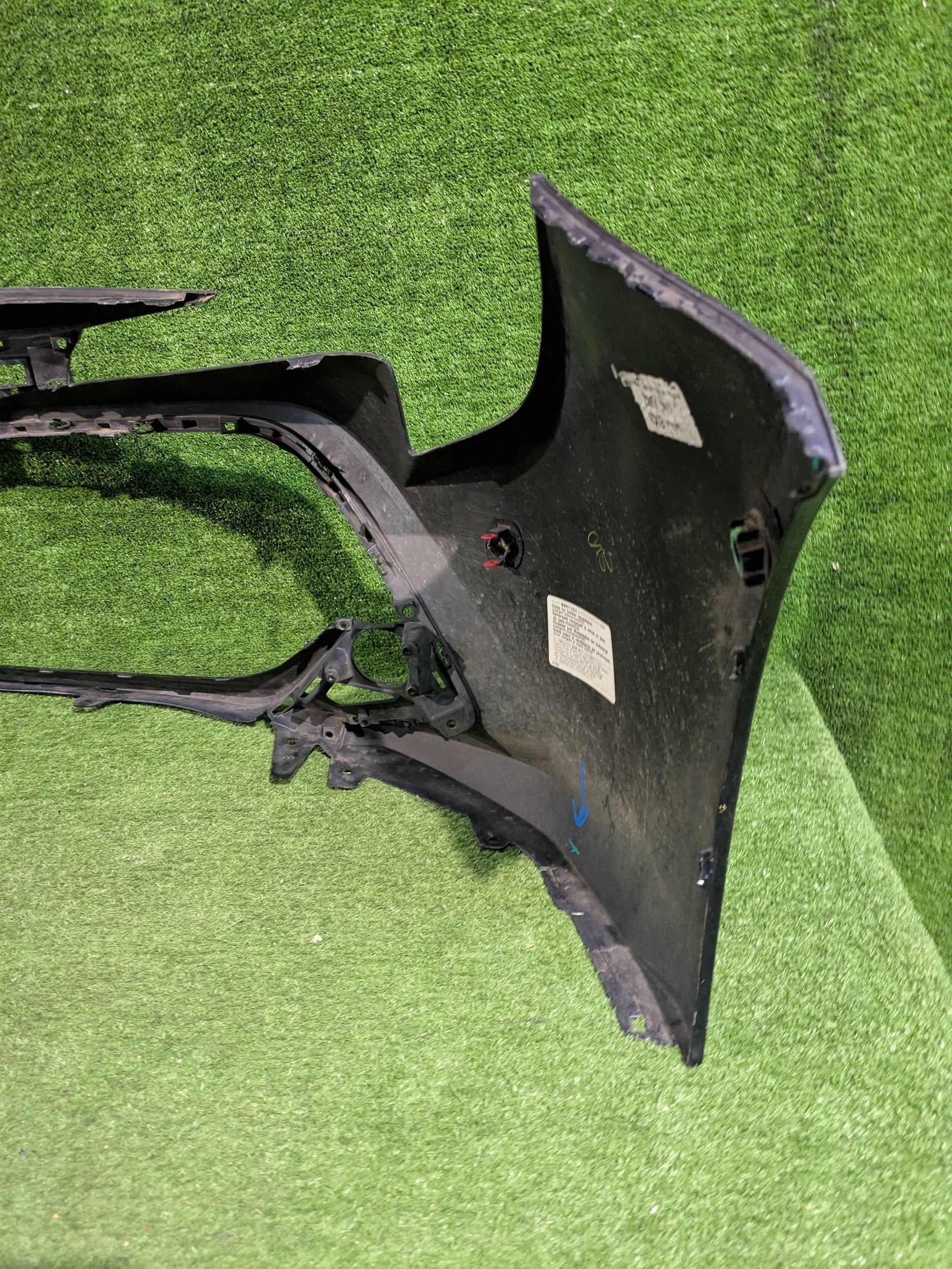 front bumper front TOYOTA COROLLA E21 HB KOMBI NR.Z9666