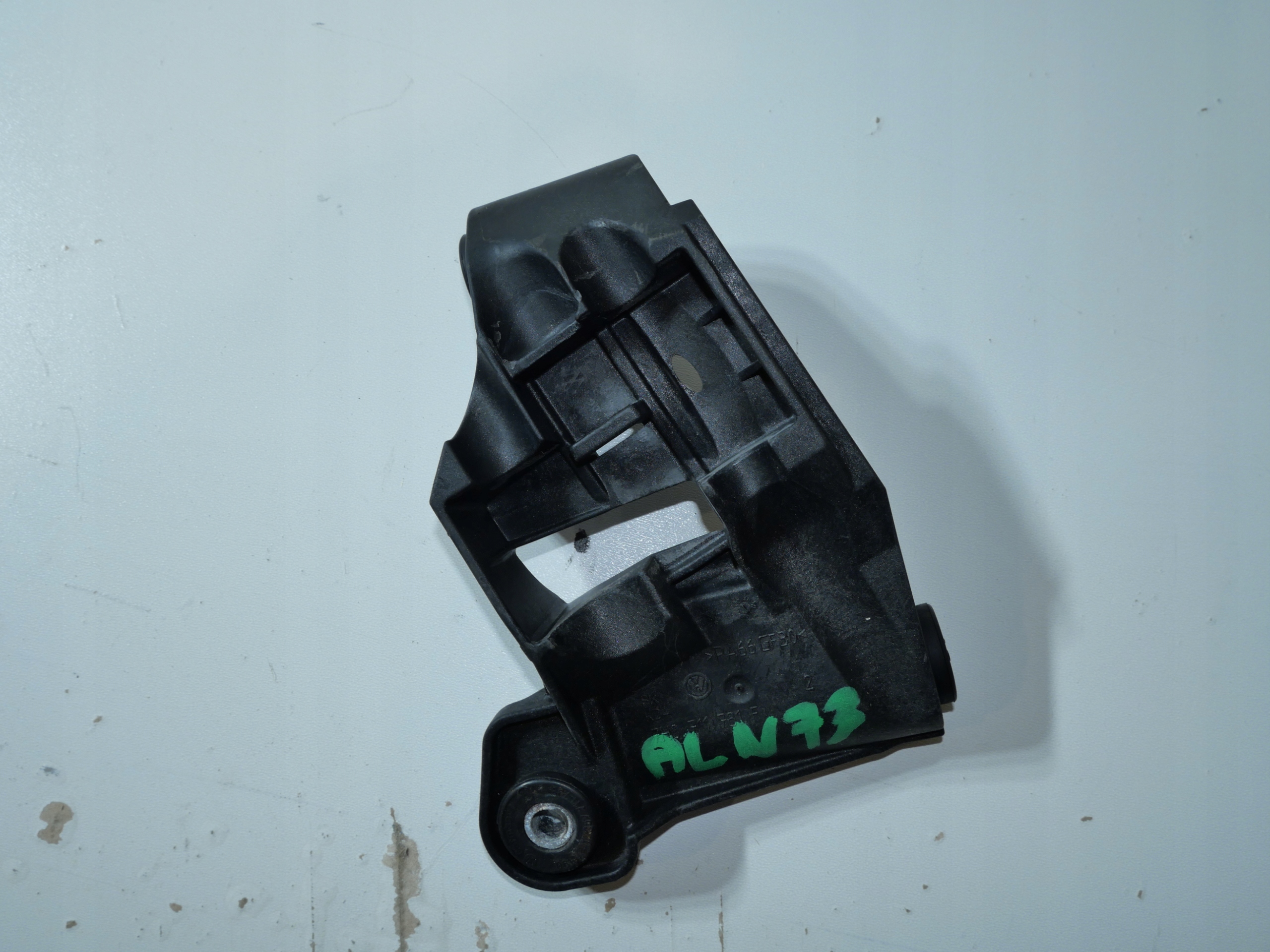 holder LINEK gearboxes VW T5 7H0711781F