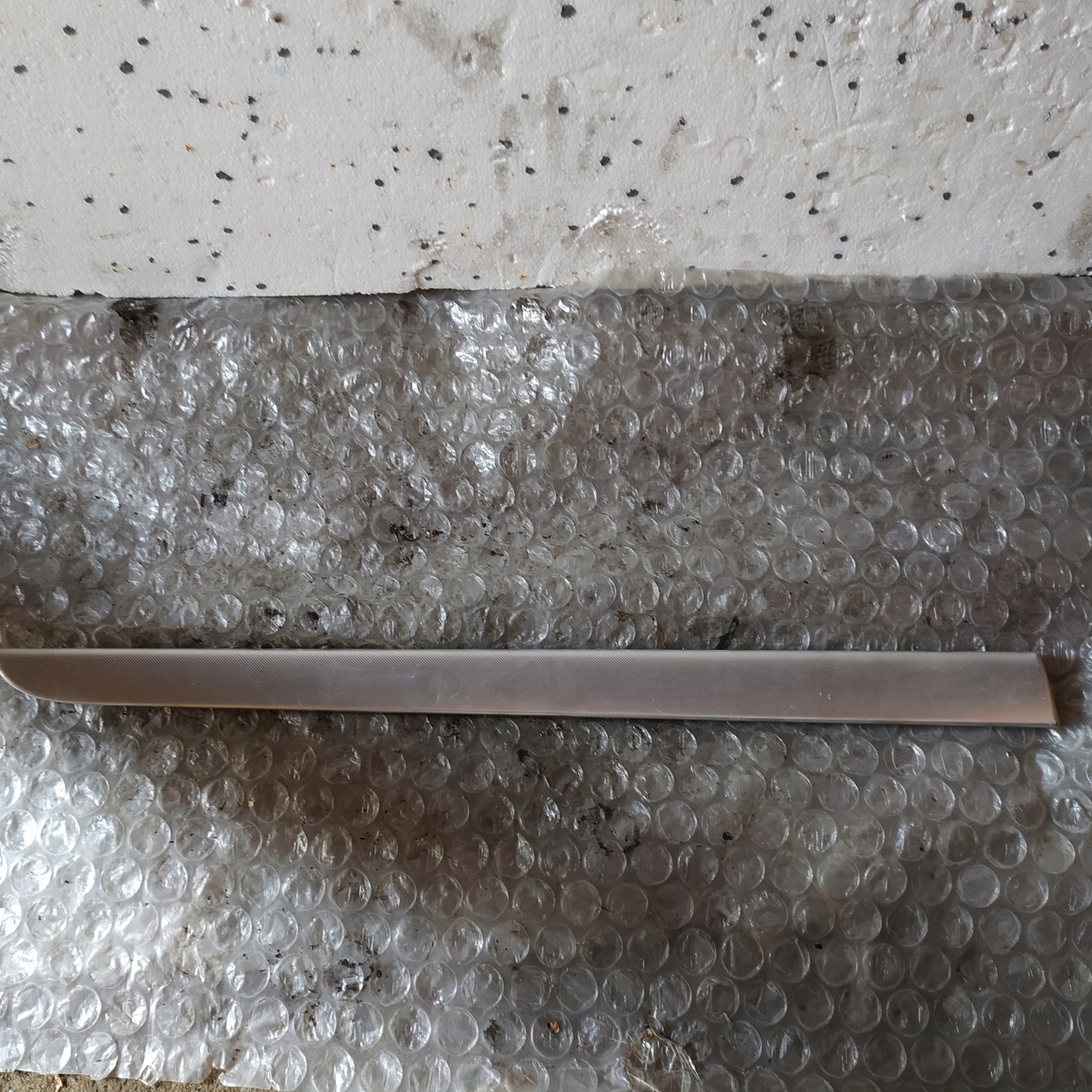 moulding door left rear part AUDI A4 B6 8E0867419G