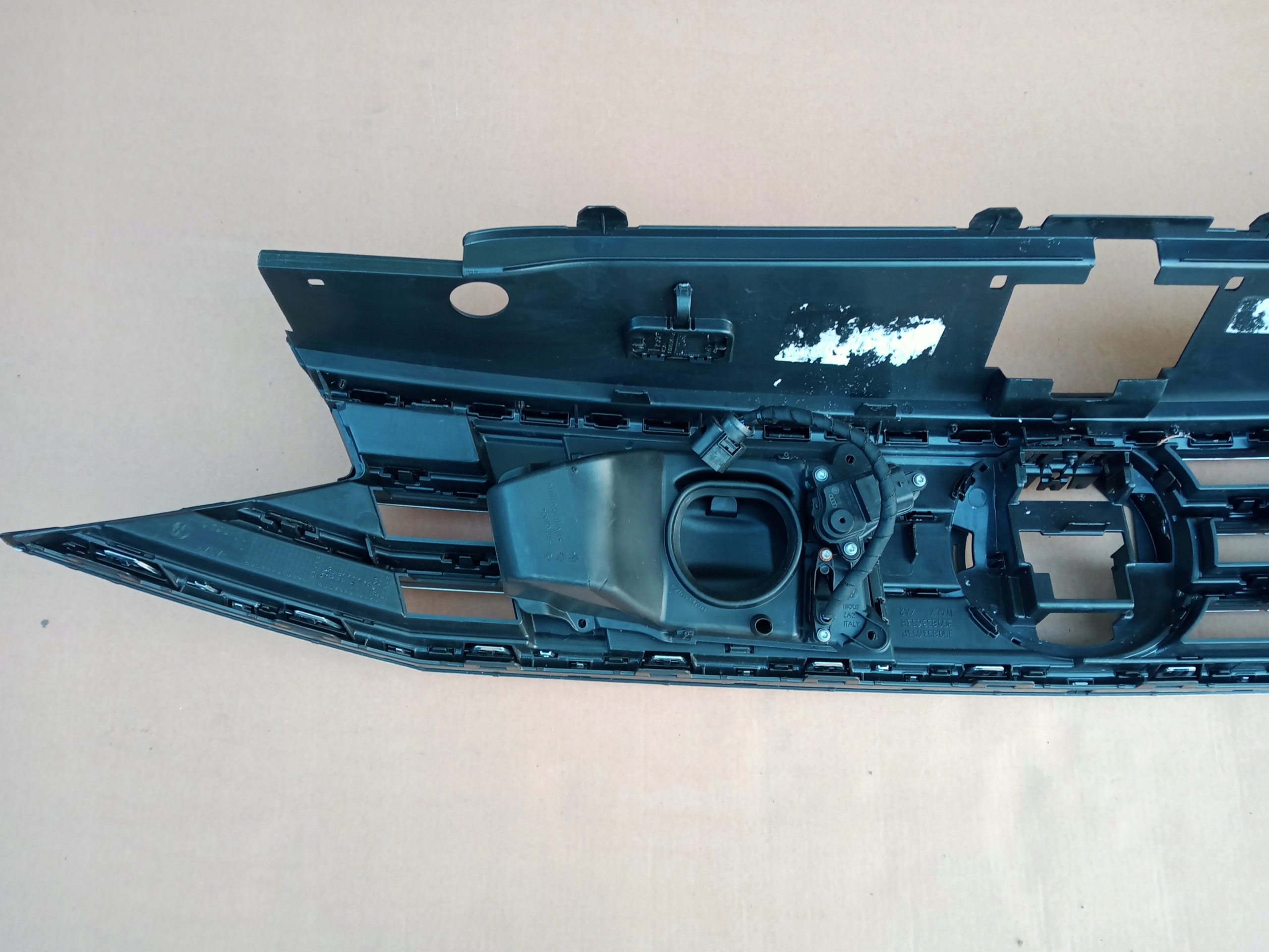 VW Passat B8 Kühlergrill FRONTGRILL Kühlergitter 3G0853651A - Thumbnail 6