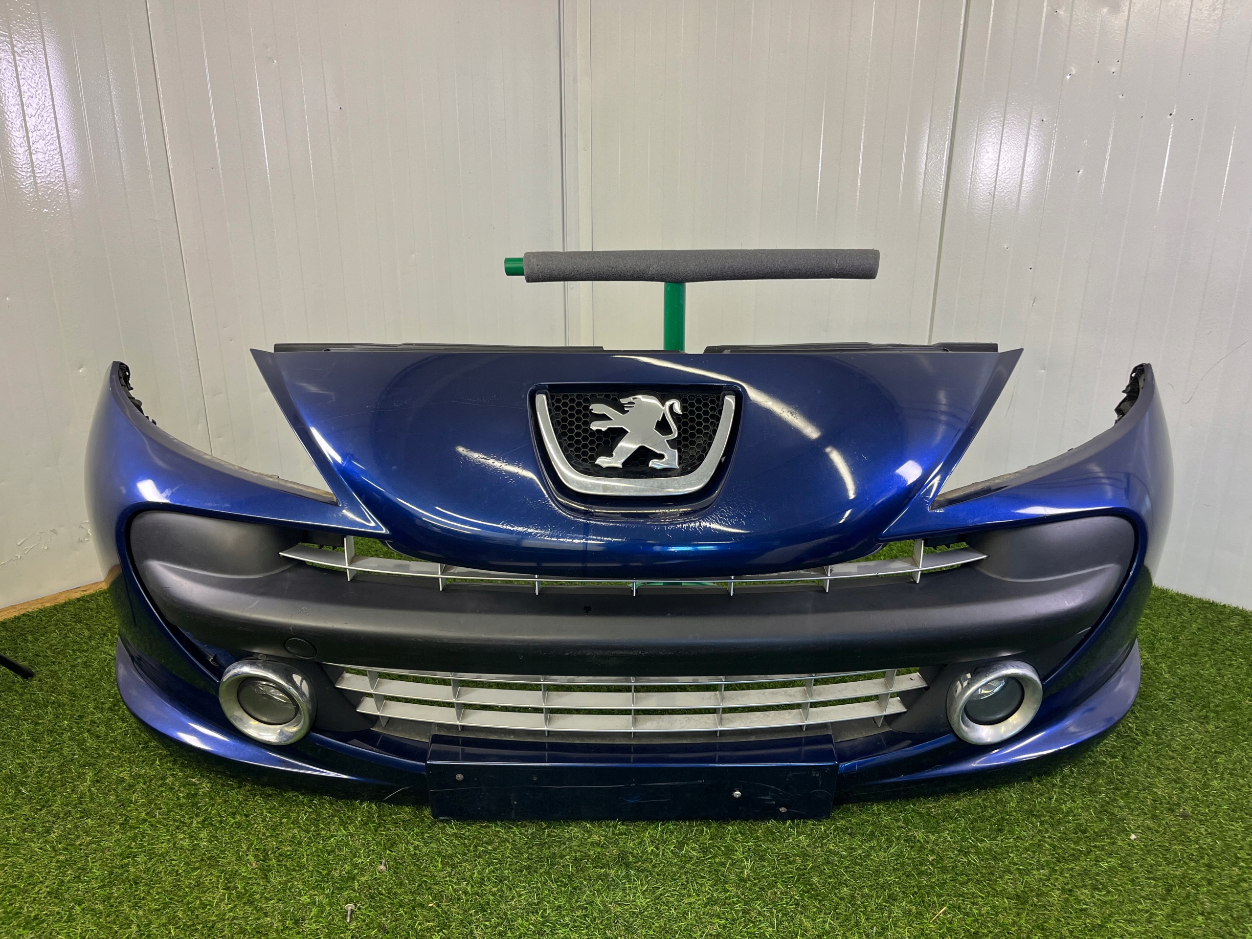bumper front front PEUGEOT 207 9854356880 KPL (M05L / 5L)