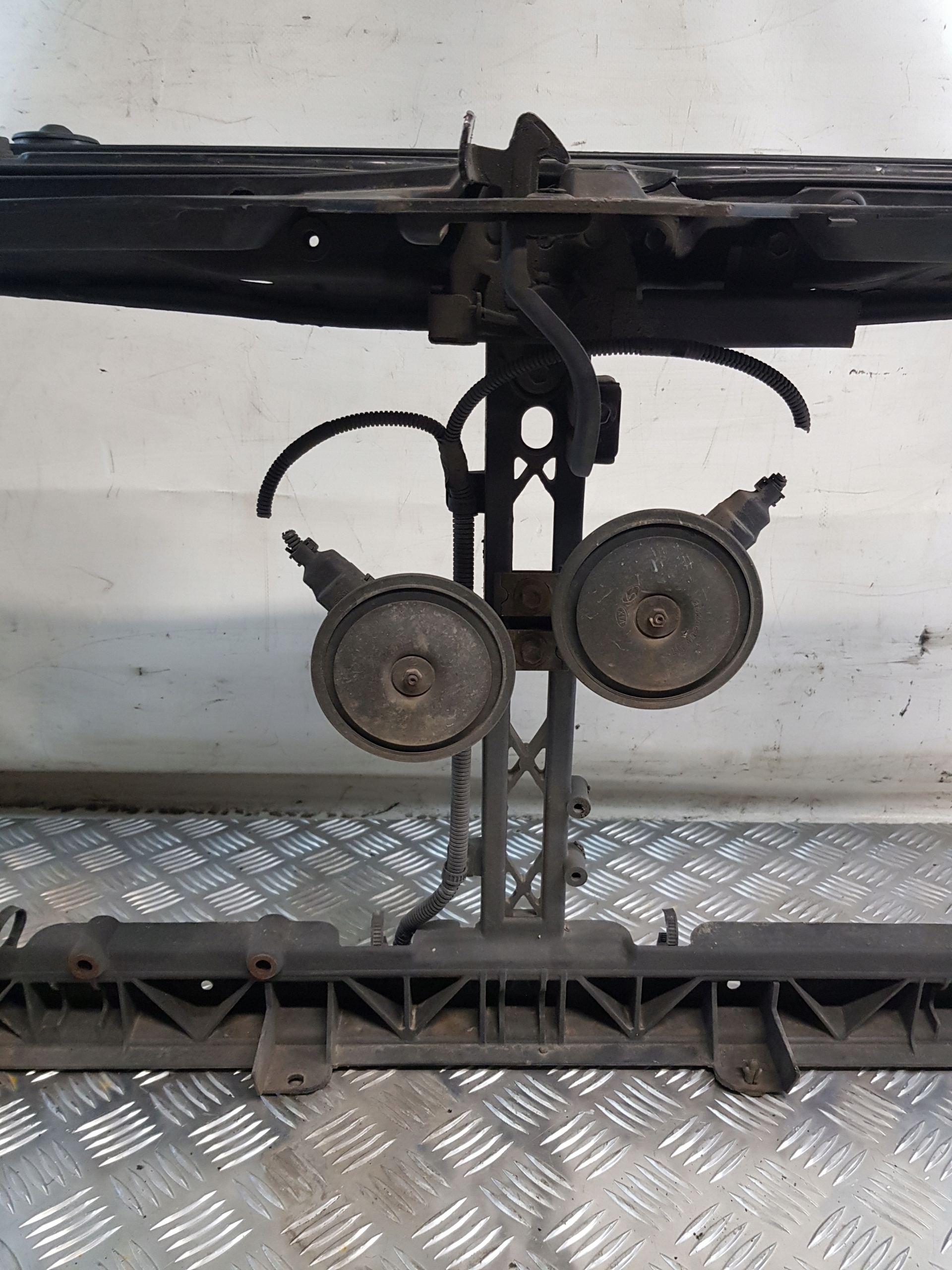support panel for radiators pillar + bonnet latch lock KIA CERATO and