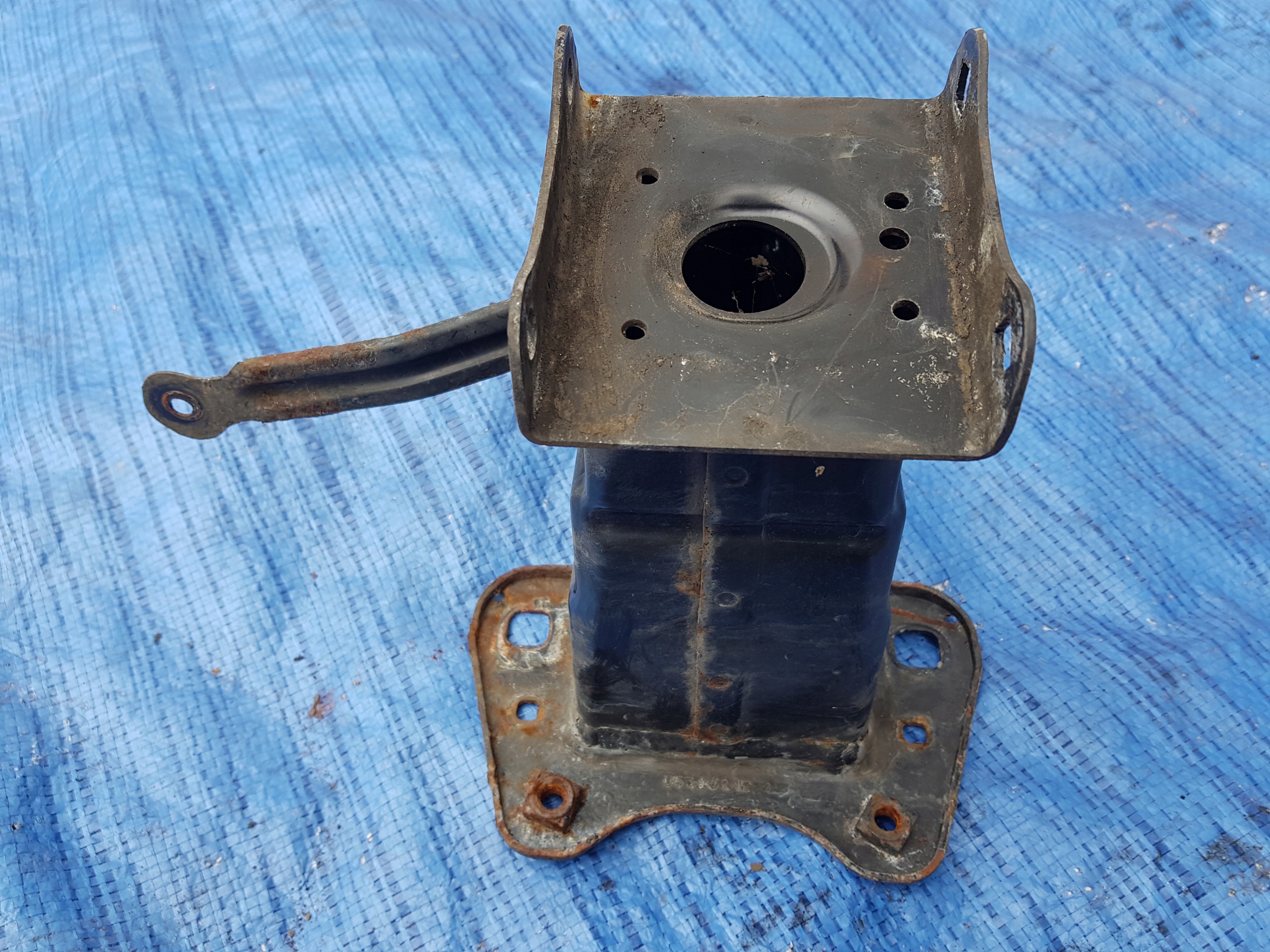 beam tip quarter pillar left front MERCEDES ML W164 GL X164