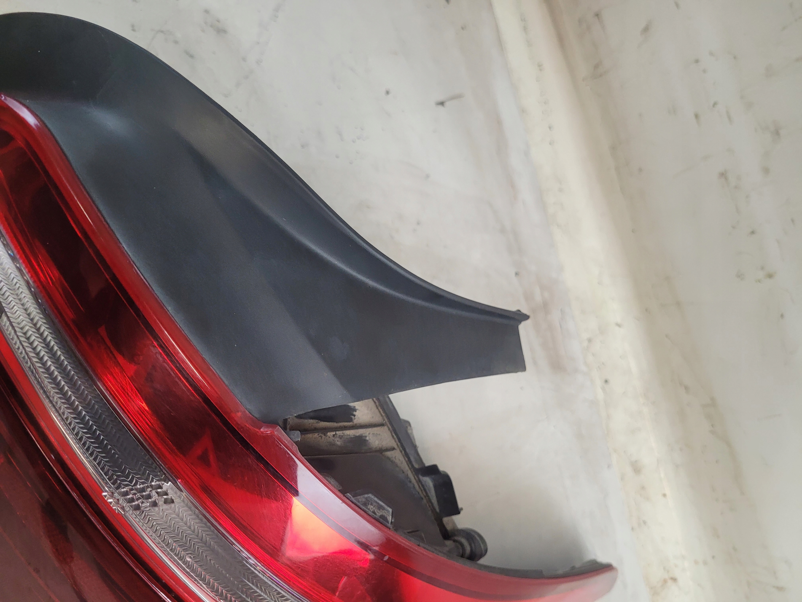 light right rear part OE 9818810280 CITROEN E-ELYSEE II LIFT 18r.
