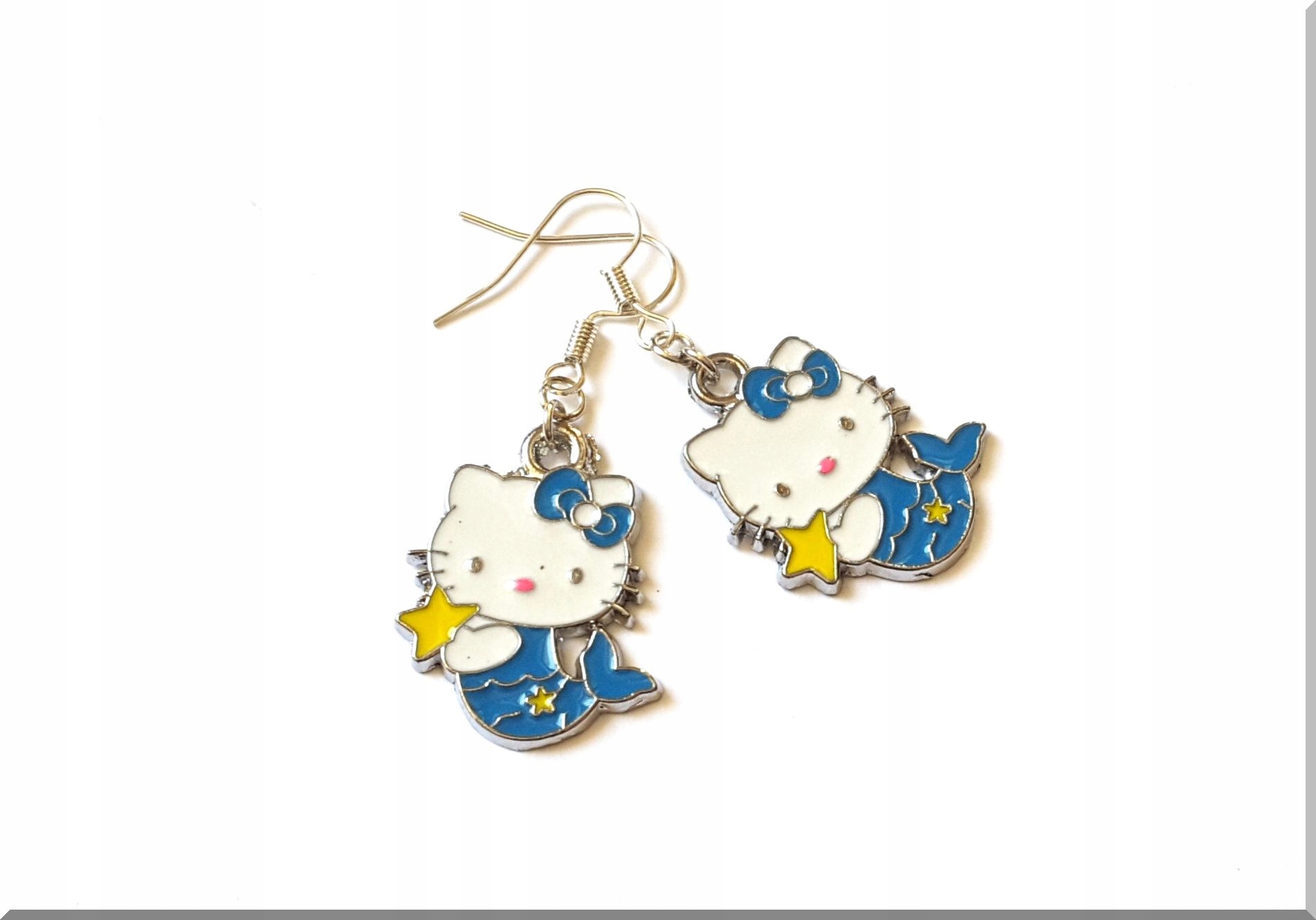 Bardzo Ładne Kolczyki Hello Kitty 0185
