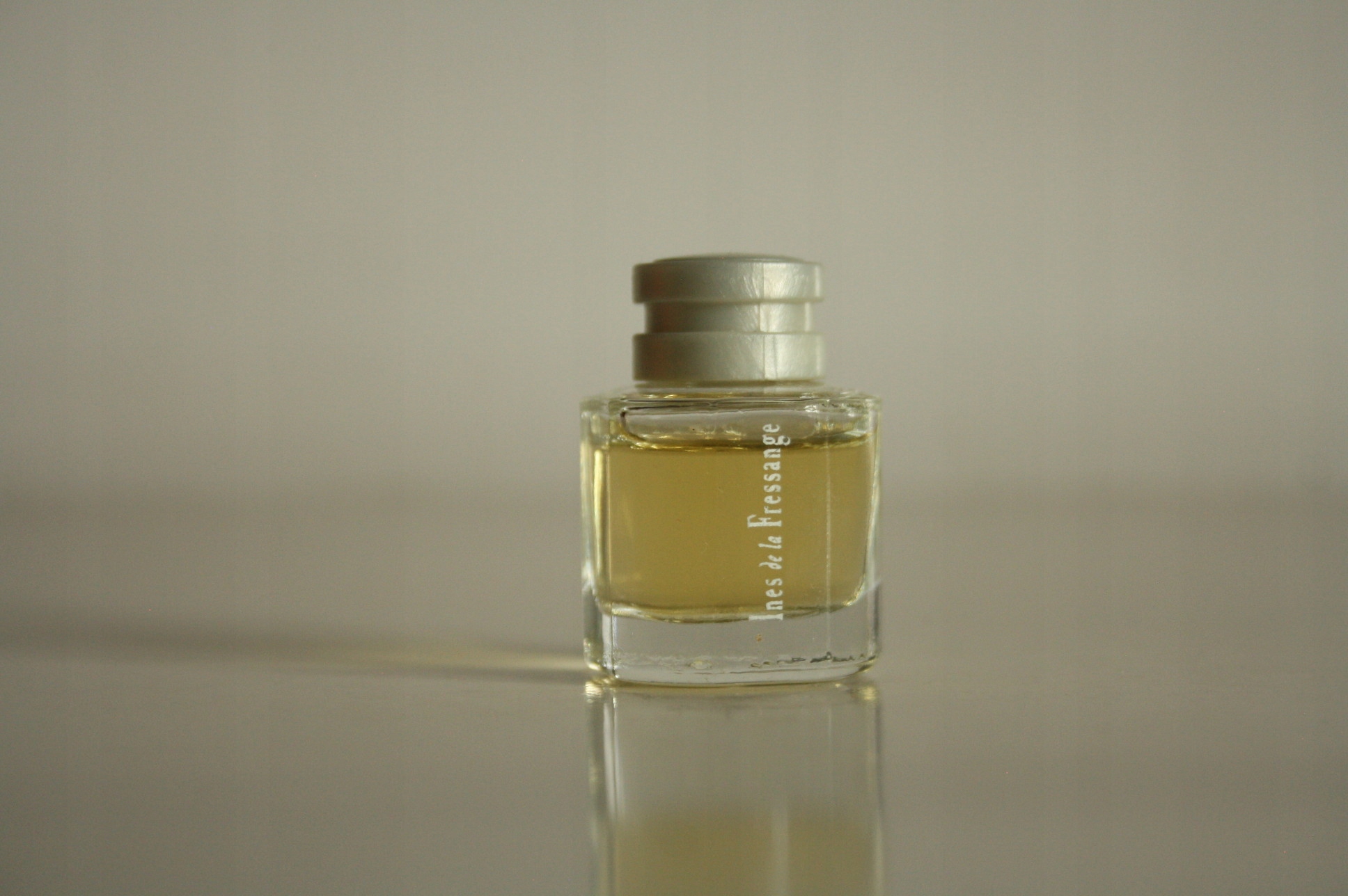 PERFUMY KOLEKCJONERSKA MINIATURA INES DE LA FRESSANGE EDP (5 ML)