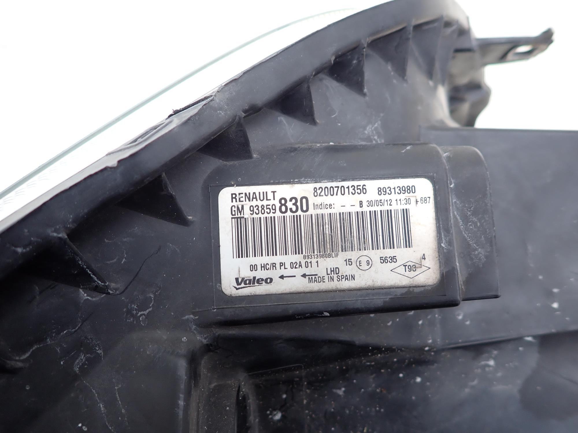RENAULT TRAFIC II 2 LIFT 06-14 light front front right