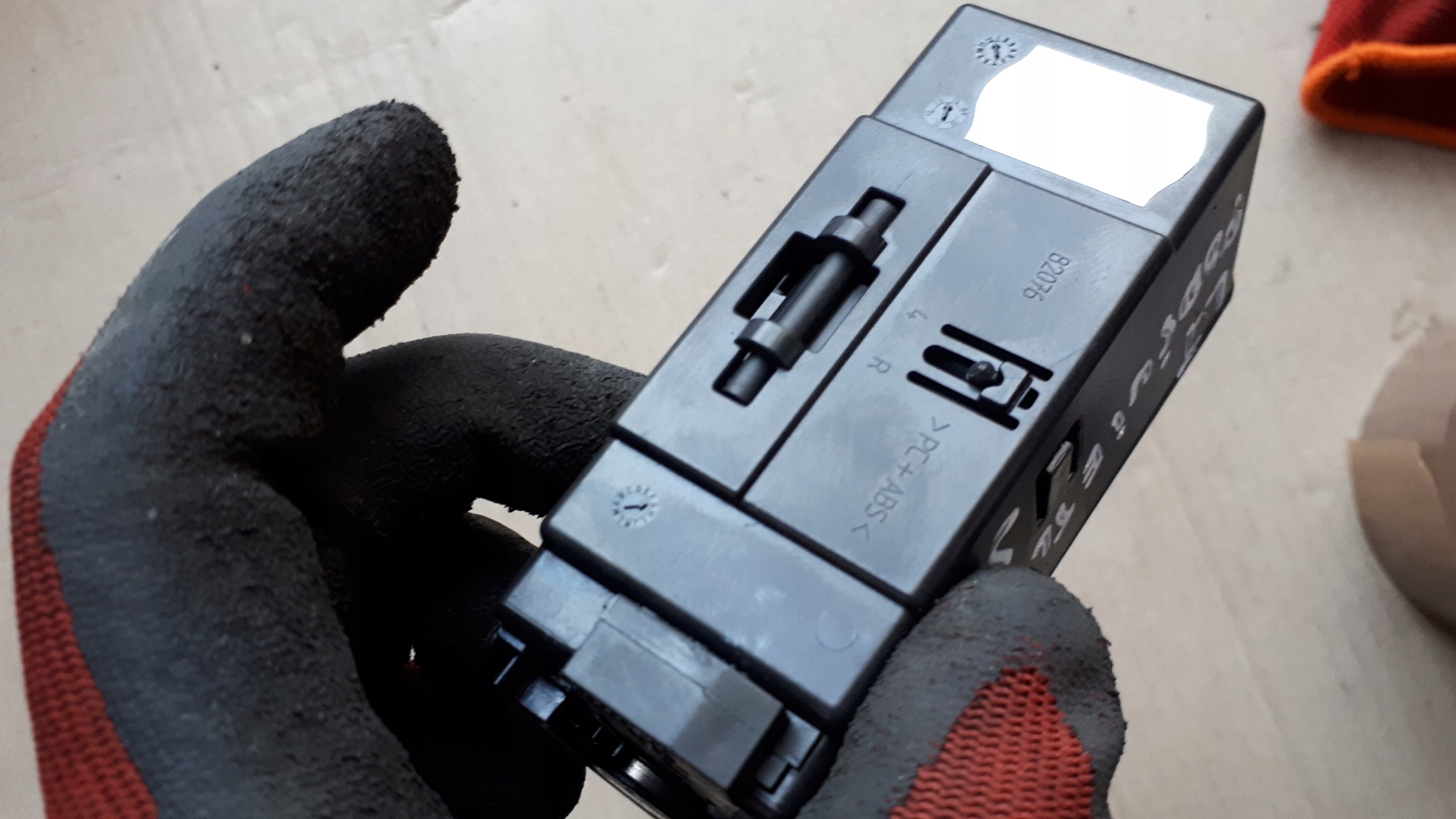 S7 4G A7 ashtray door left left rear part PODSWIETLANA