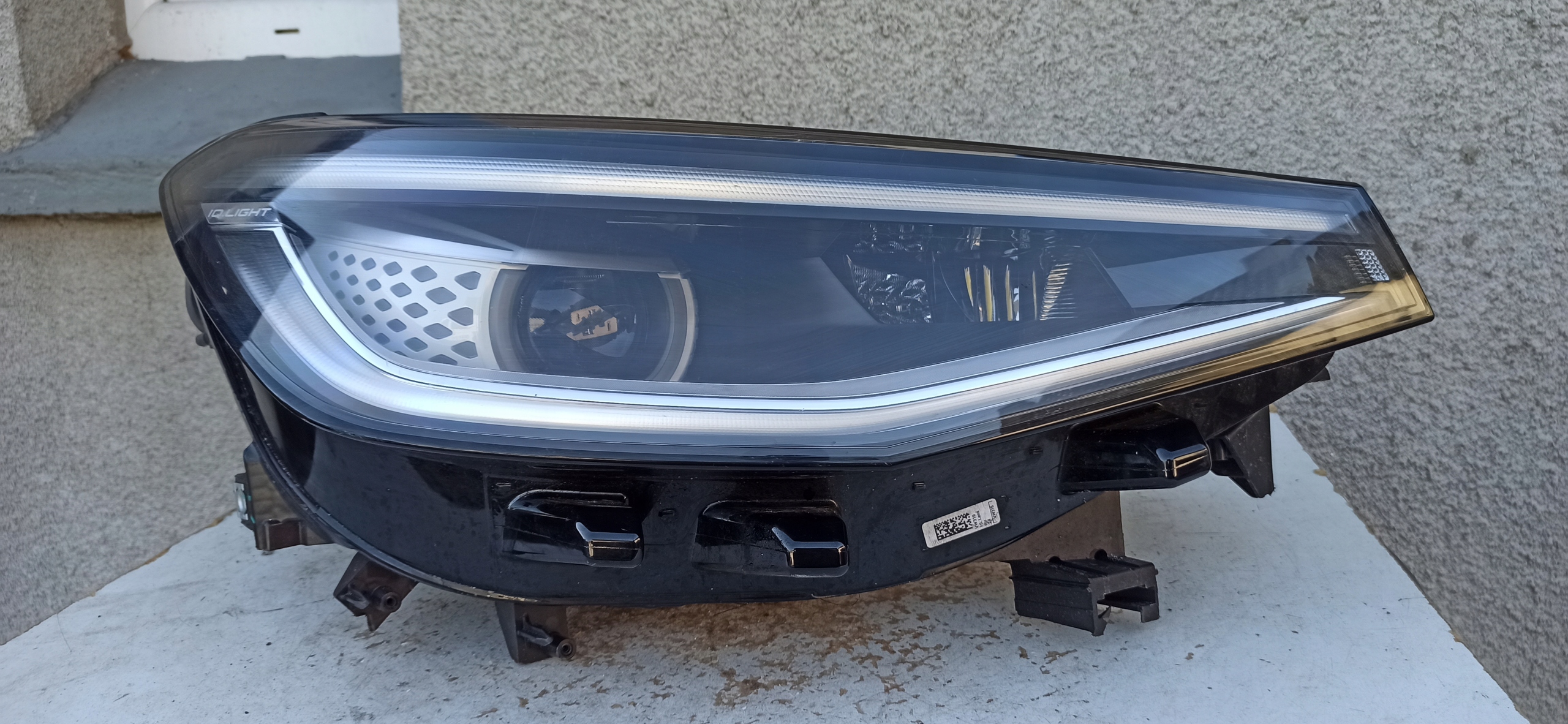 vw ID4 id.4 Фара правая full led 11B941036M европа