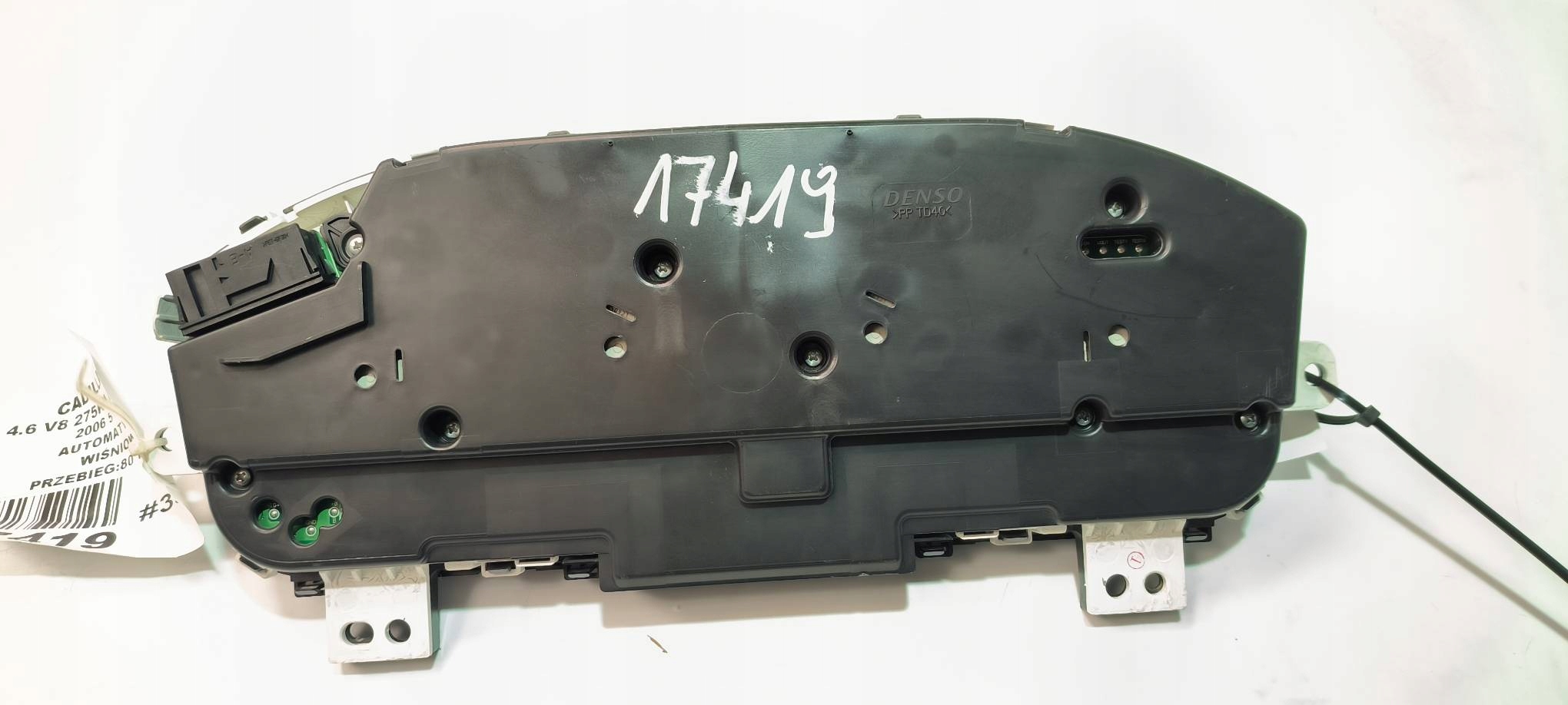 dials clock 15835316 CADILLAC DTS