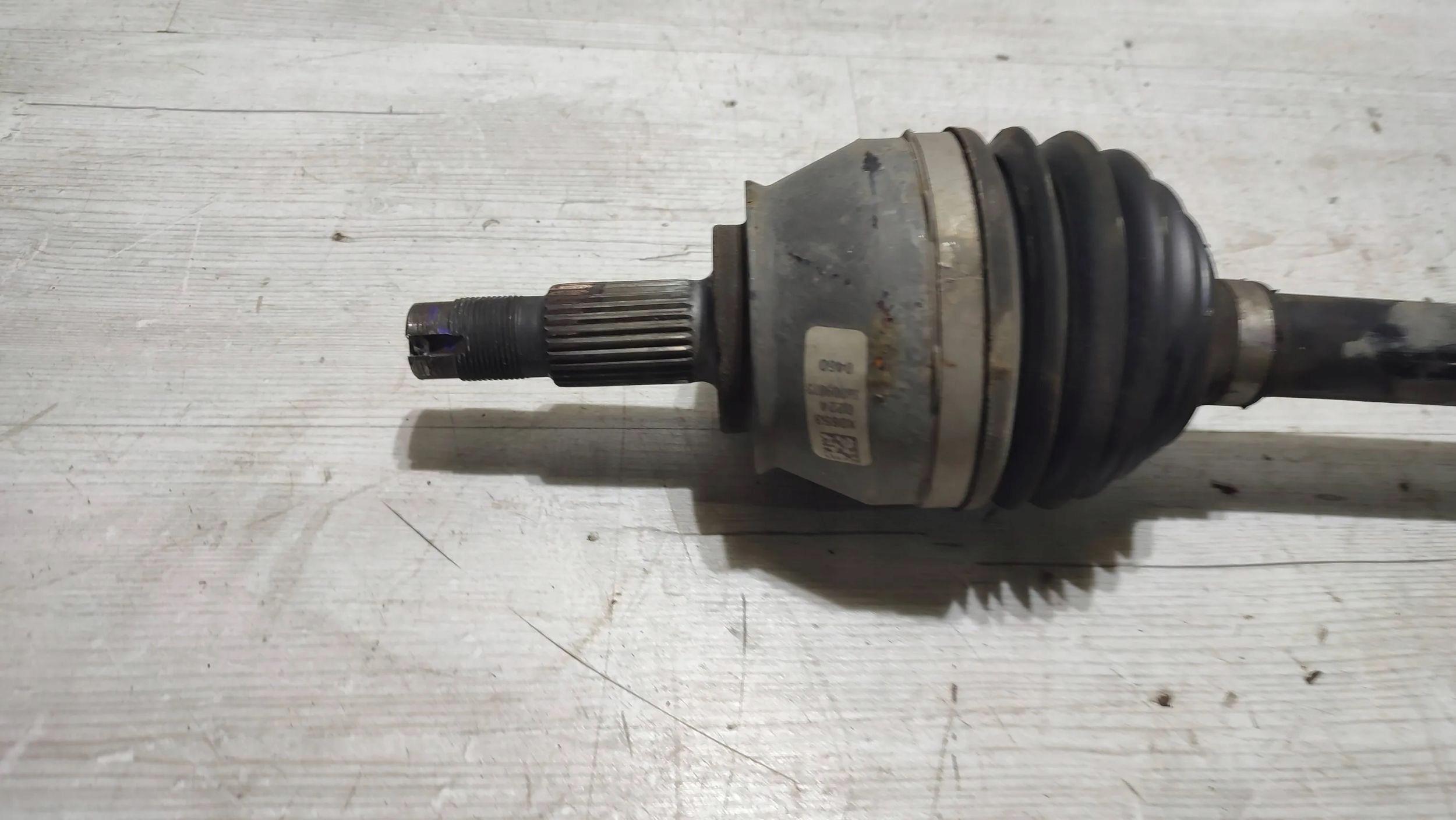 Jeep Cherokee 2015 right side semi-axis front