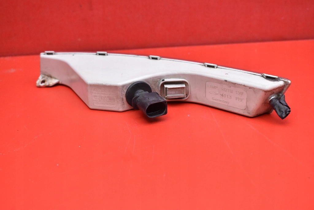 indicator right front front 3C0953042E VW PASSAT B6 05-10