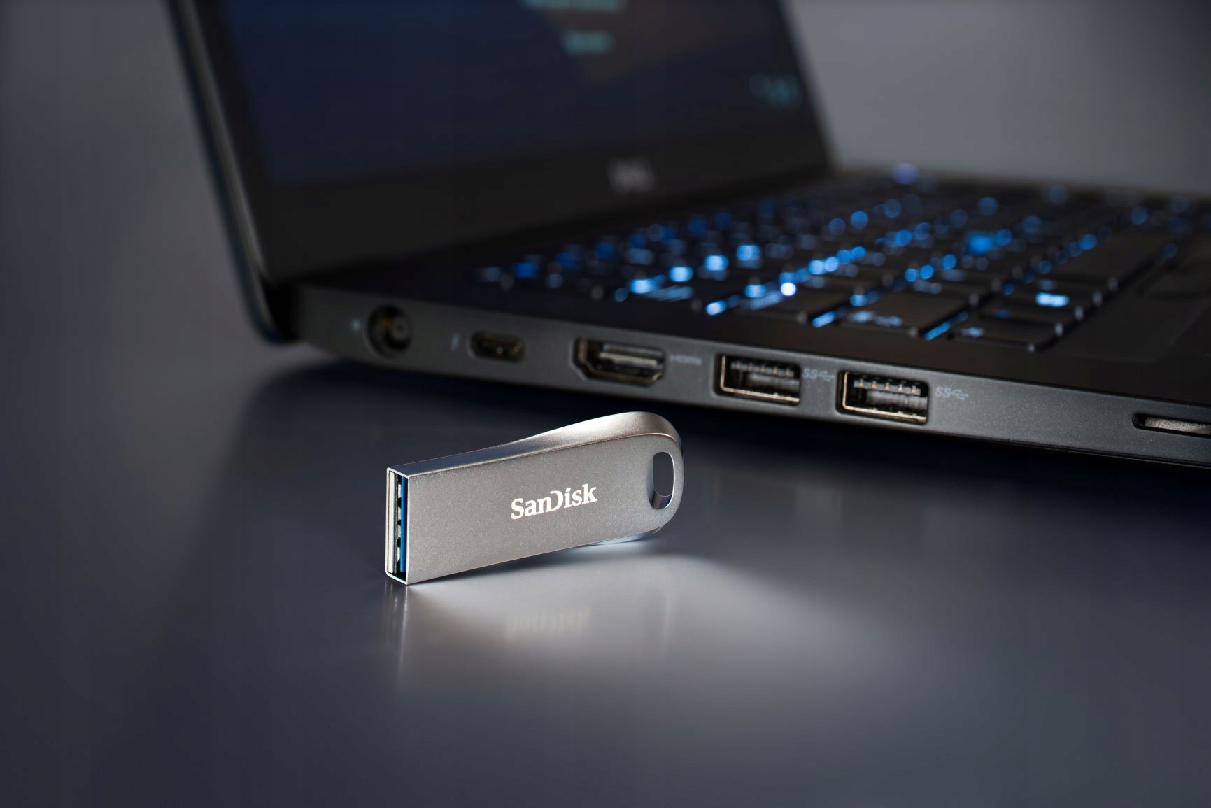 SanDisk Pamięć USB 3.1 pendrive Ultra Luxe 256 GB Pojemność 256 GB