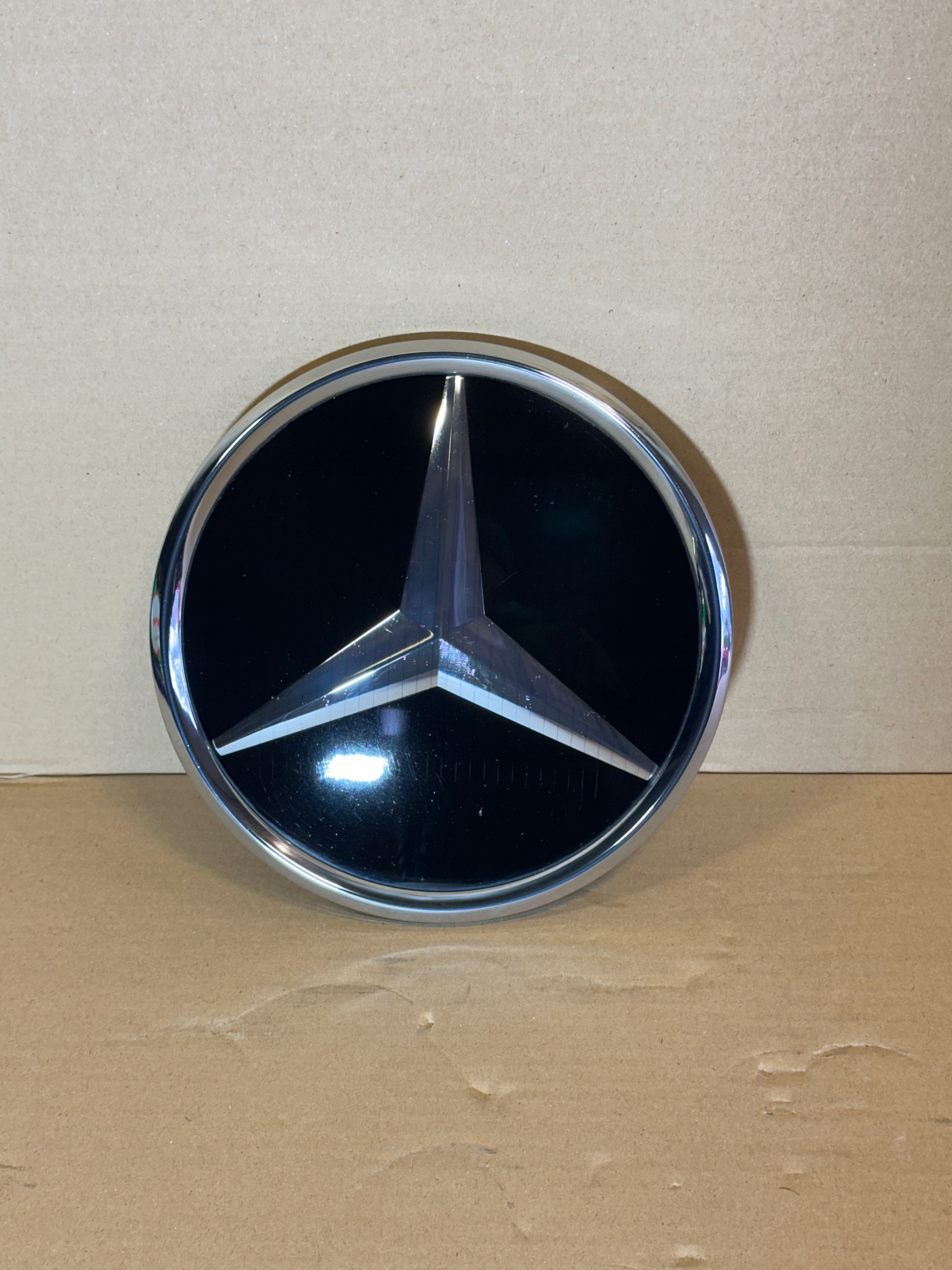 MERCEDES GLC W254 X254 AMG GLE W167 LOGO GRILL EMBLEMAT DISTRONIC