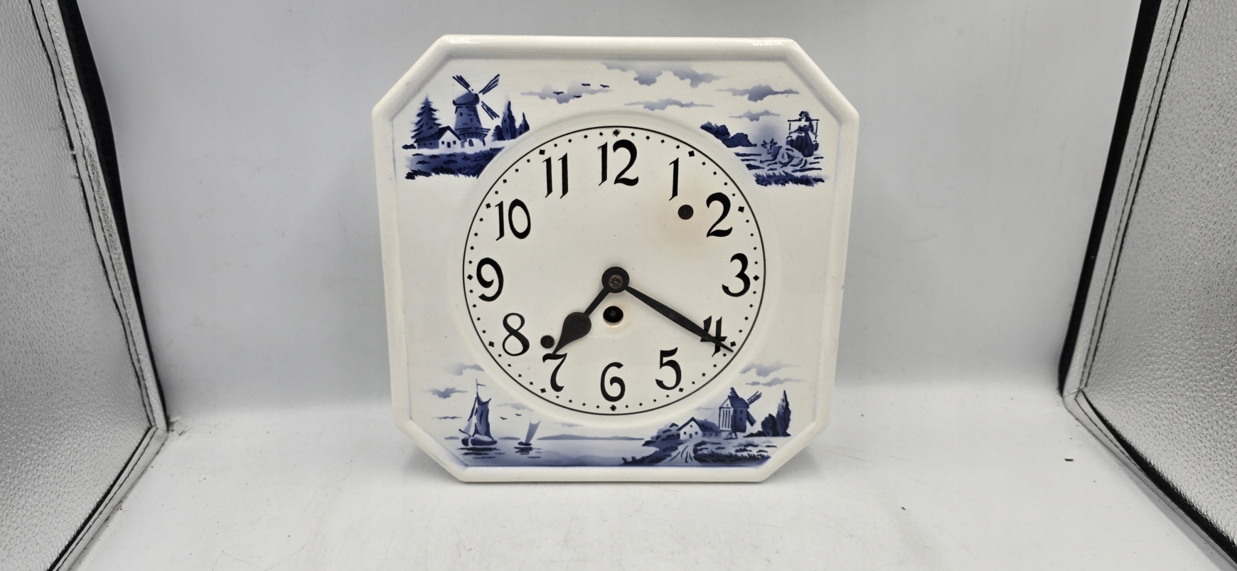 STARY CERAMICZNY ZEGAR WISZĄCY H.A.U. VINTAGE LOFT