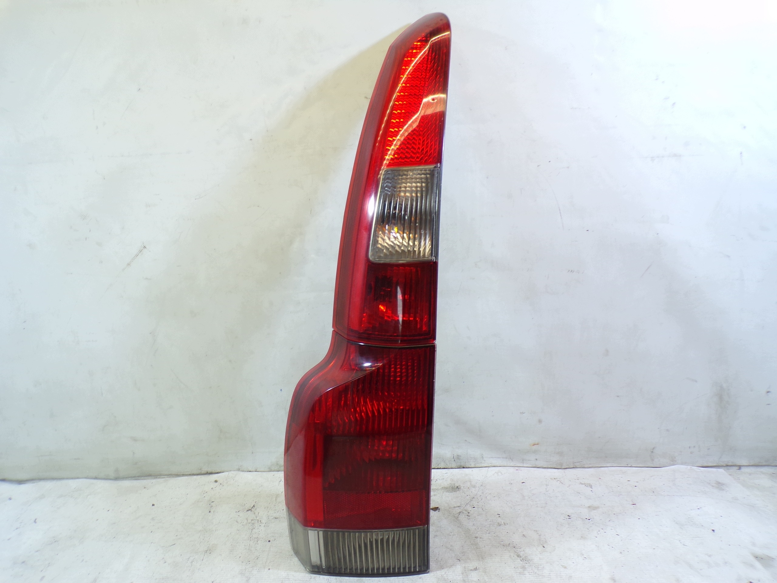 light rear rear part left VOLVO V70 2 II (K)