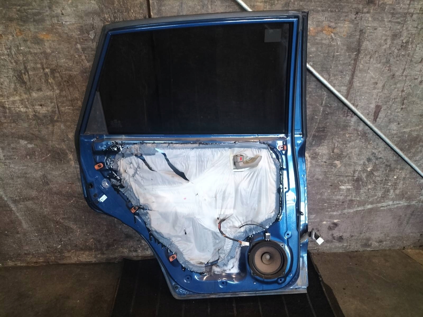 door complete left rear part HYUNDAI TUCSON and OL MARIANE BLUE