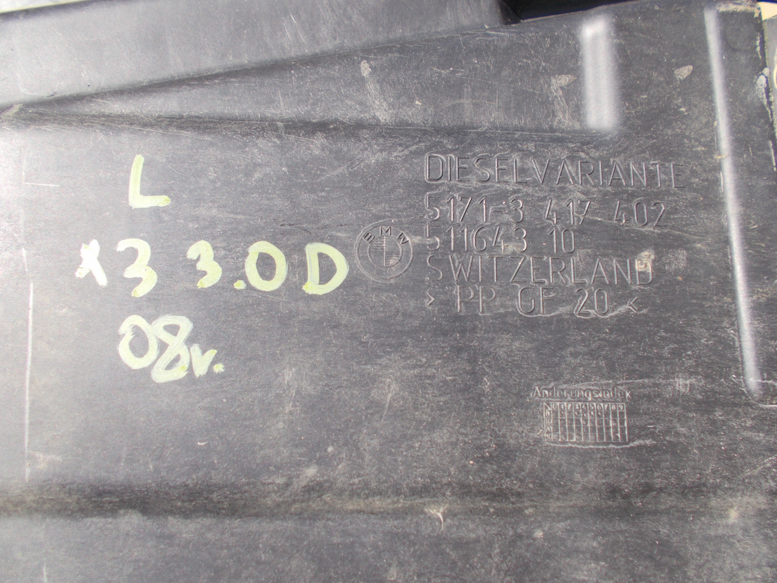 BMW X3 E83 3.0D 08R cover chassis tanks left 3417402