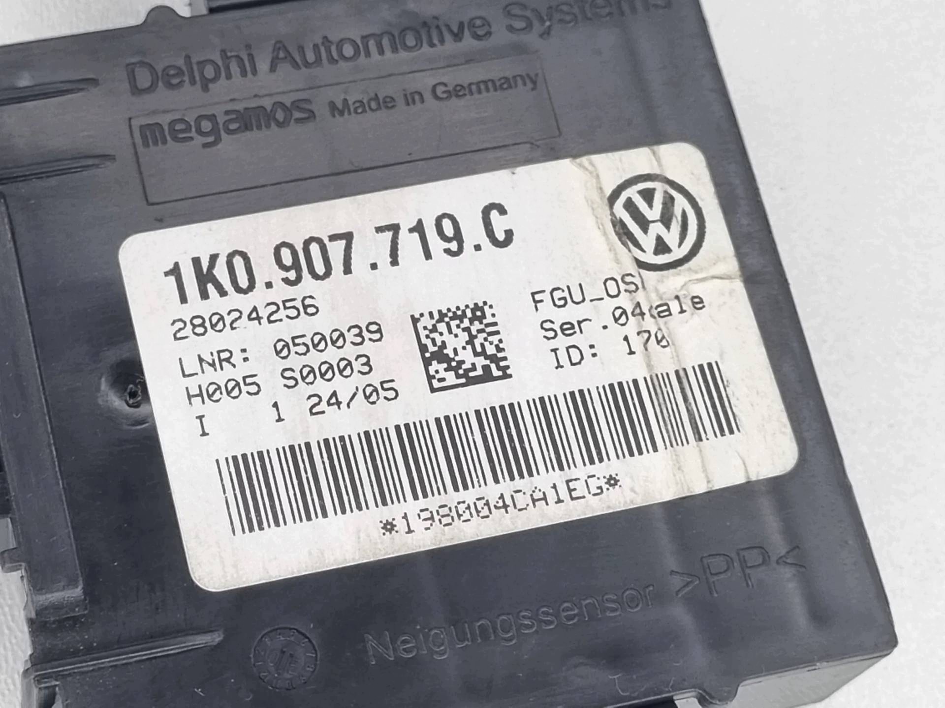 modulo alarmu Volkswagen Golf 5 2004 1K0907719C