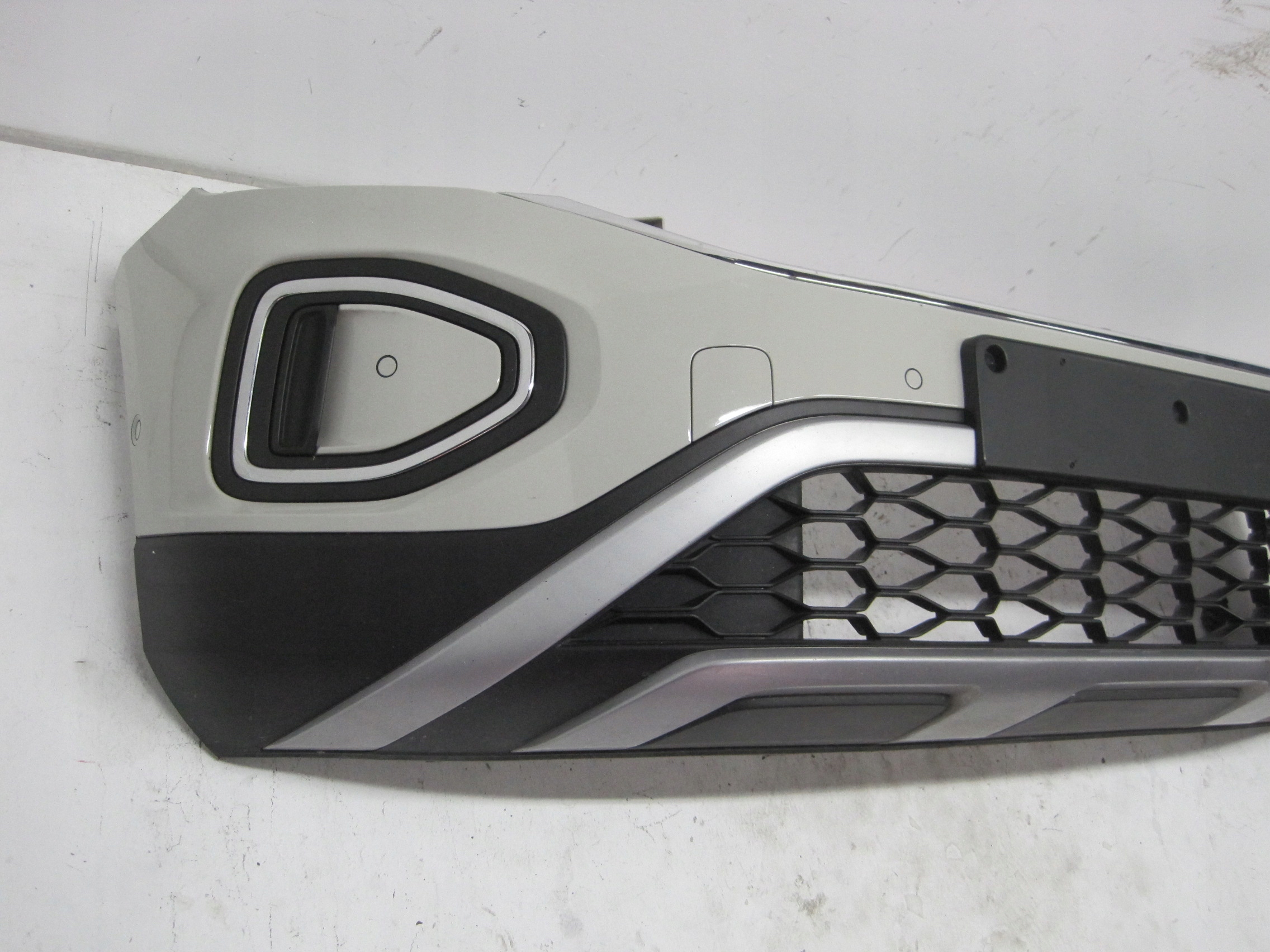 front bumper VW T-ROC 2GA 6 PDC 23R LIFT front