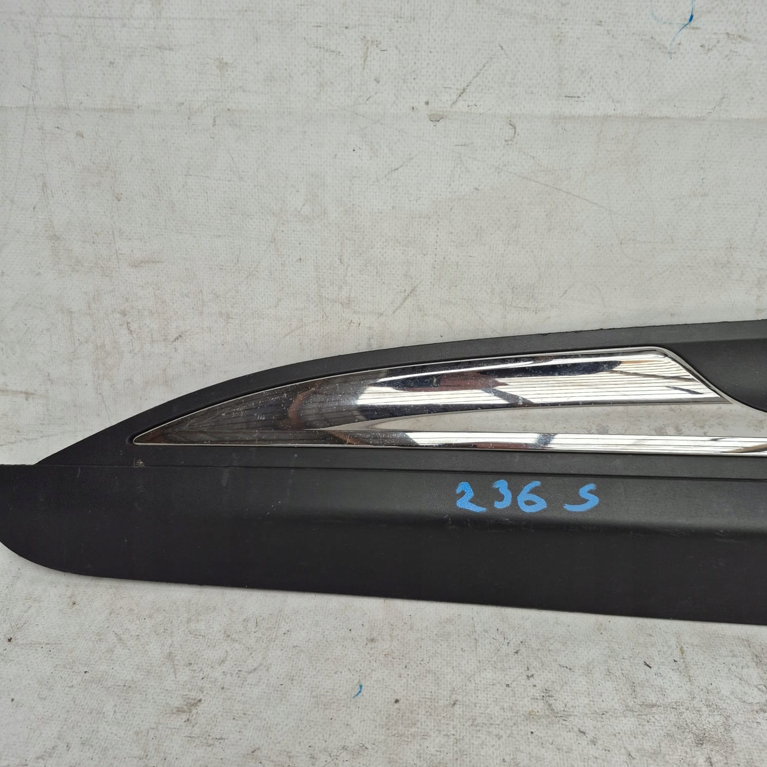 RENAULT SCENIC IV 4 16-22 moulding cap door left front