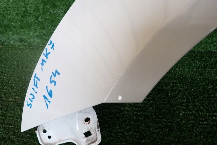 SUZUKI SWIFT 10- fender left front front