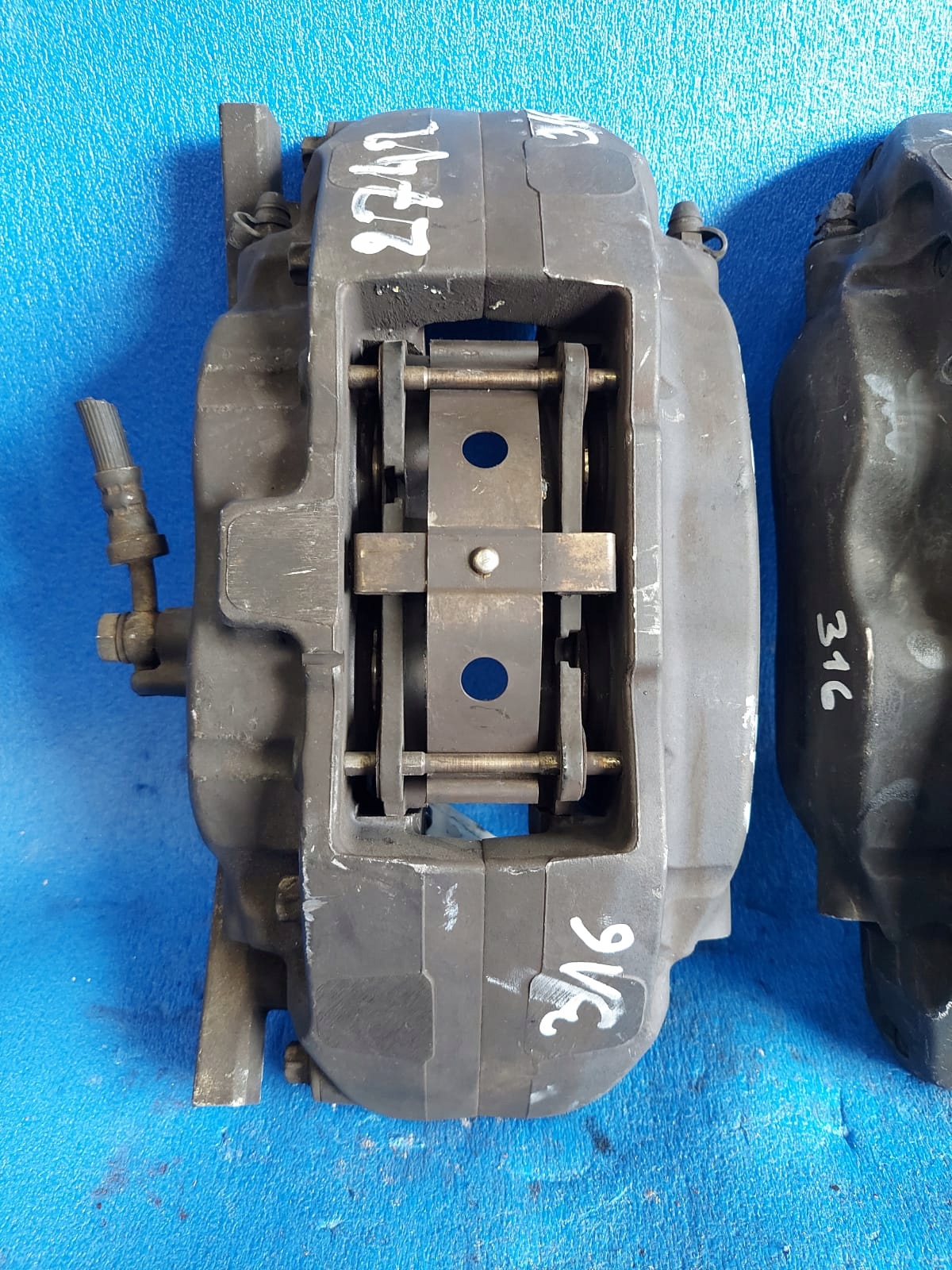 calipers front LAND ROVER V8 TD 20.8534.03 KPL