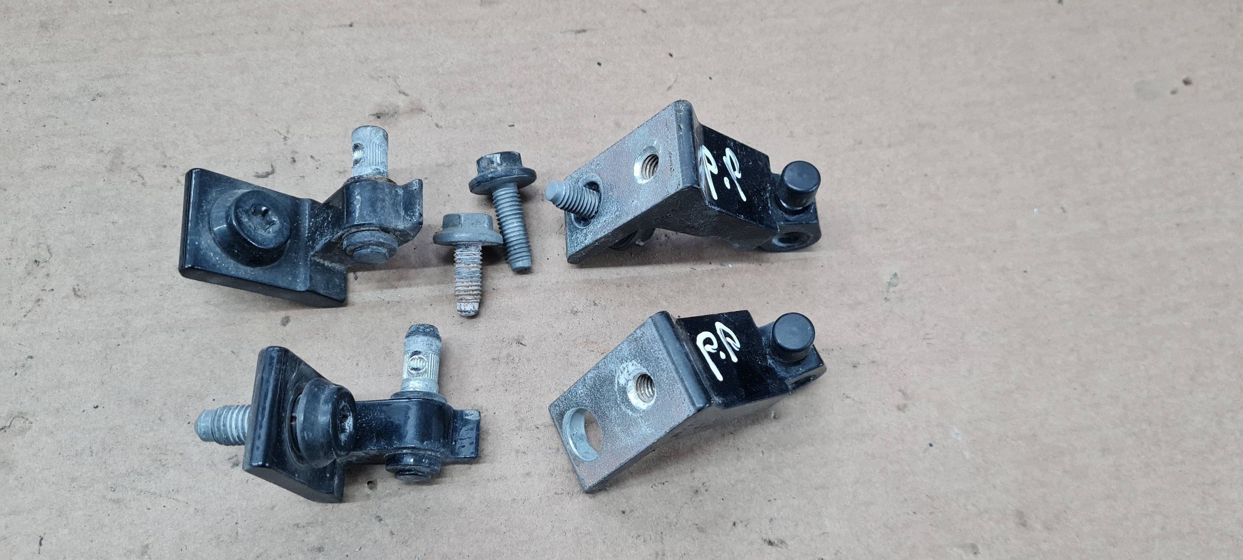A4 B8 S4 LIFT hinge hinges door right right front front LZ9Y KOMPLET