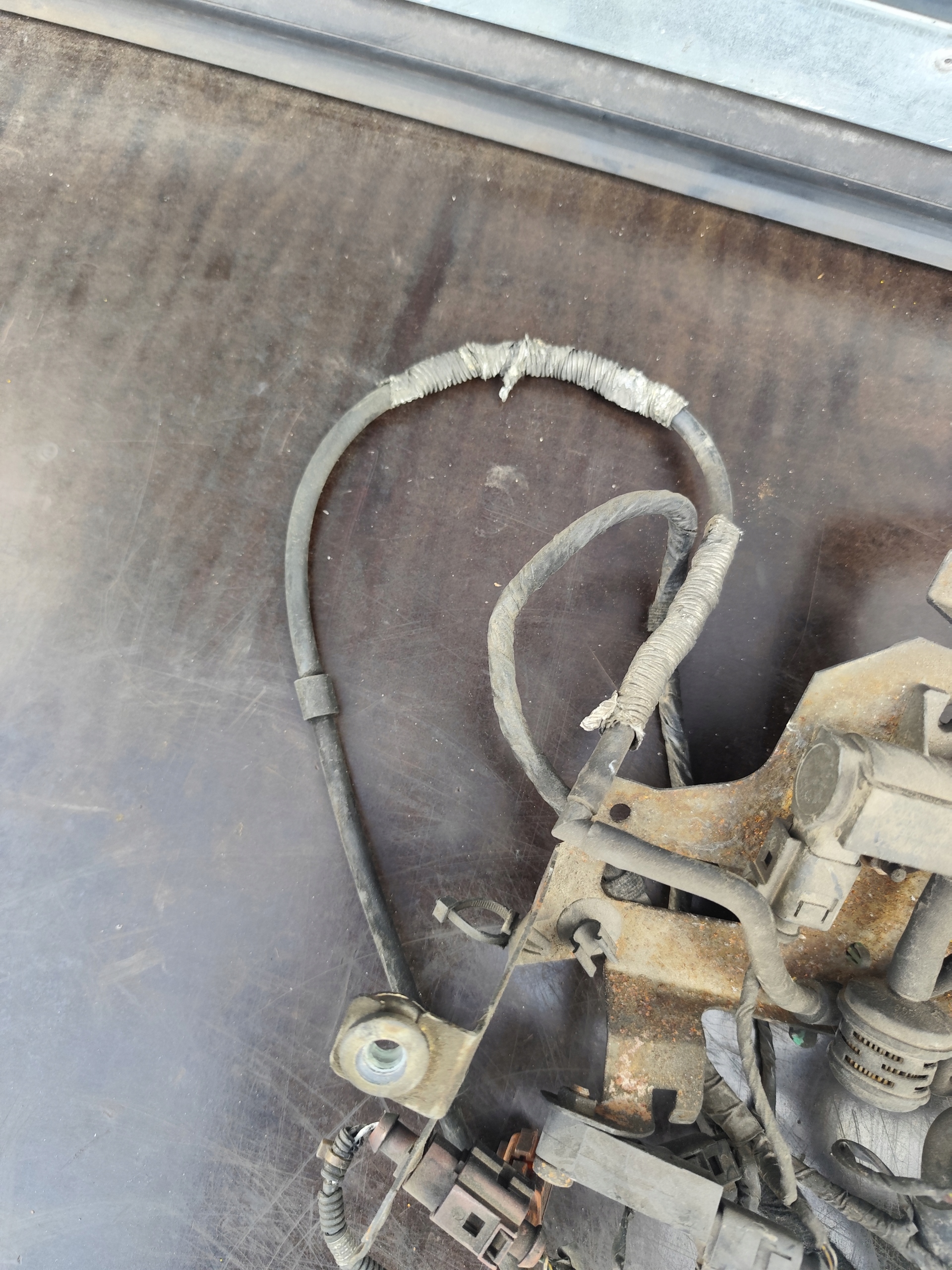 VW T5 valve GRUSZKA PODCISNIEN 2.5 BPC