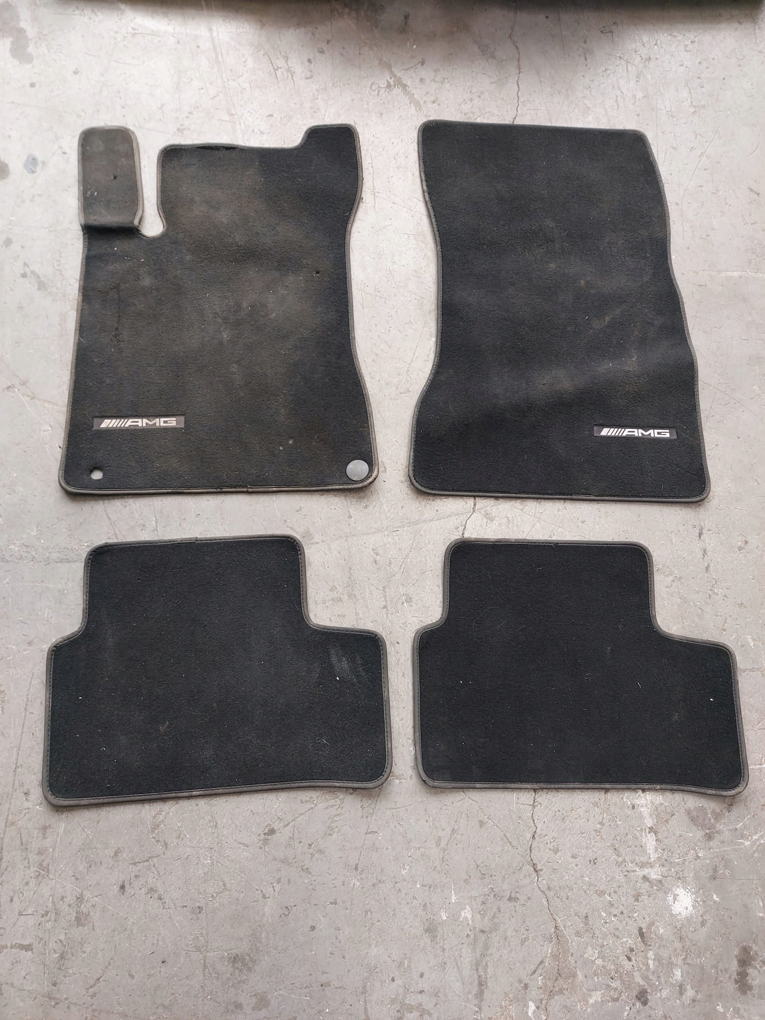 DYWANIKI MERCEDES A 177 AMG KOMPLET A1776800902