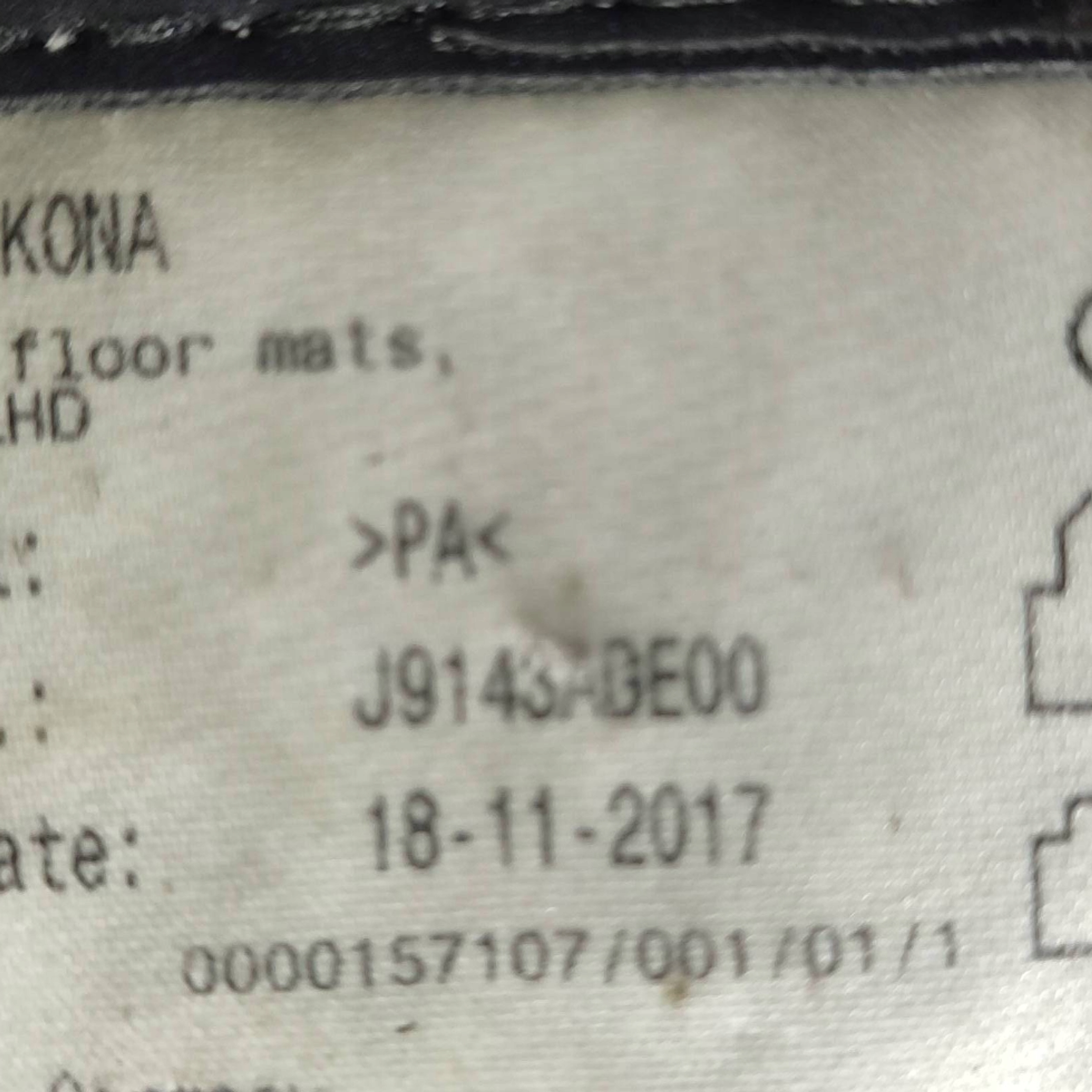 Hyundai Kona e 2018 Montaggio dywanikow samochodowych