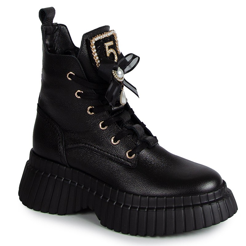 Chebello 4472 Černé Kožené Kotníkové Boty S Ozdobou 38