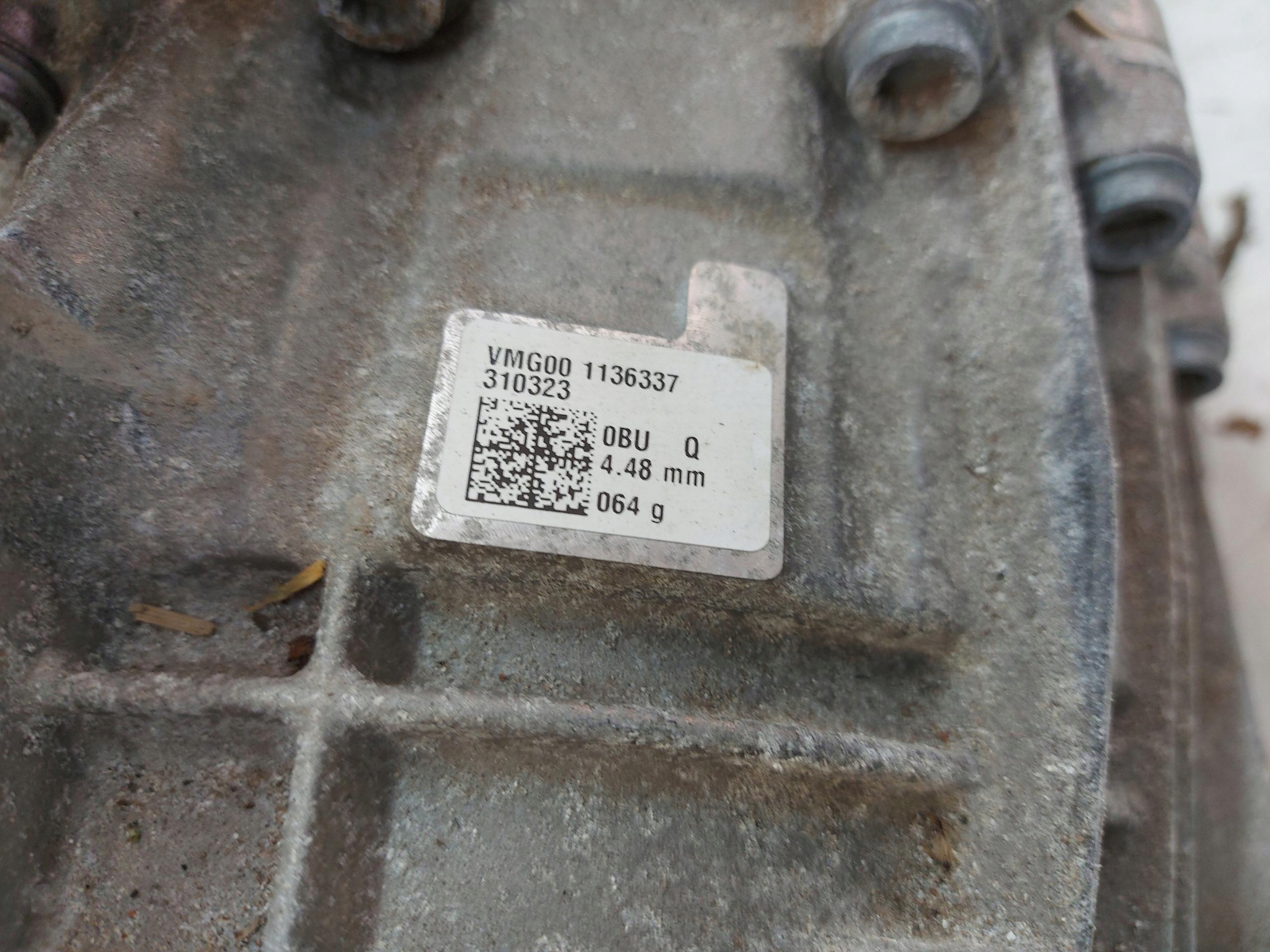 Taycan Cross Turismo naped engine electrical front oryg 9j1901131e