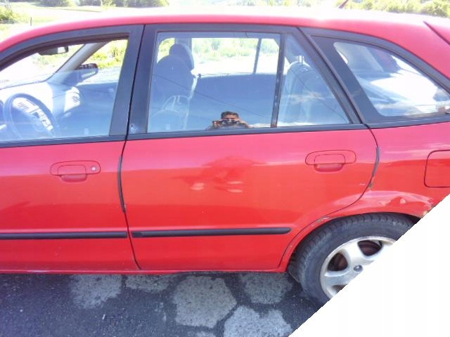 MAZDA 323 323F BJ 5D 98-03 SZYBA LEWA TYLNA DUŻA