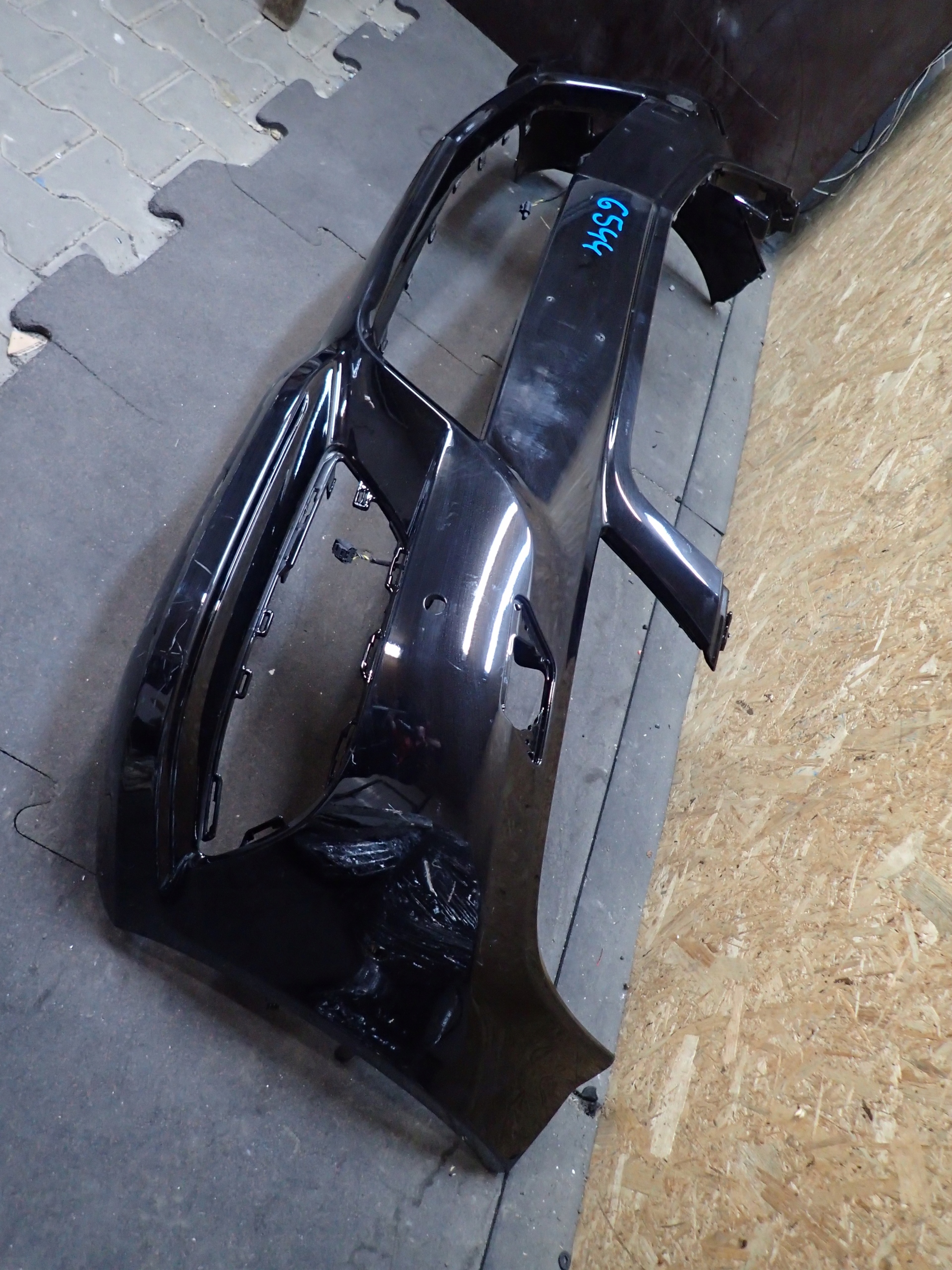 BUMPER FRONT MERCEDES C KLASA W204 LIFT