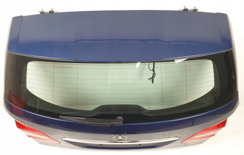 KLAPA TYLNA TYŁ 240 MERCEDES W246 KOMPLETNA Producent części Mercedes-Benz OE