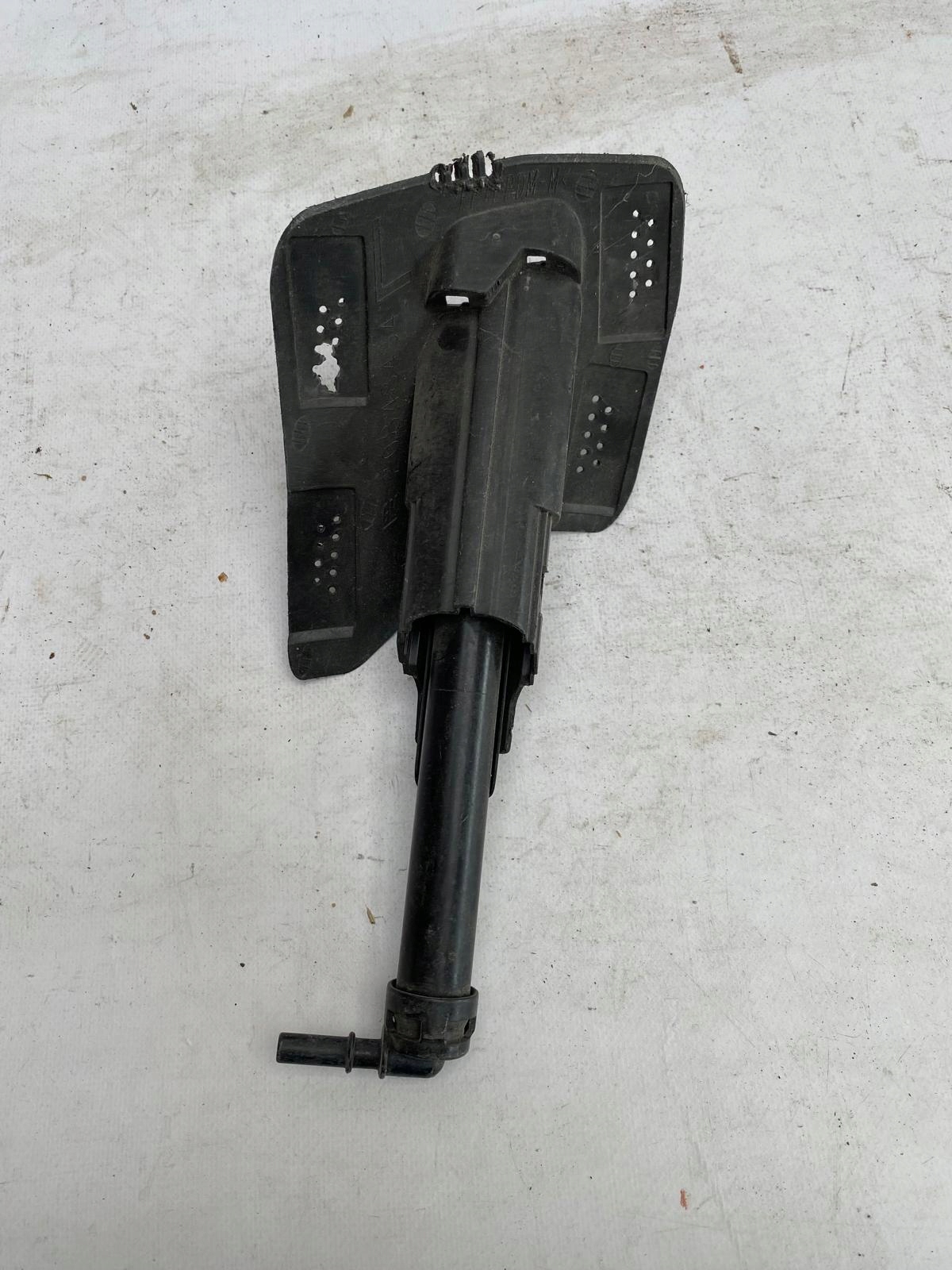 OPEL ZAFIRA C 11- washer lights left front