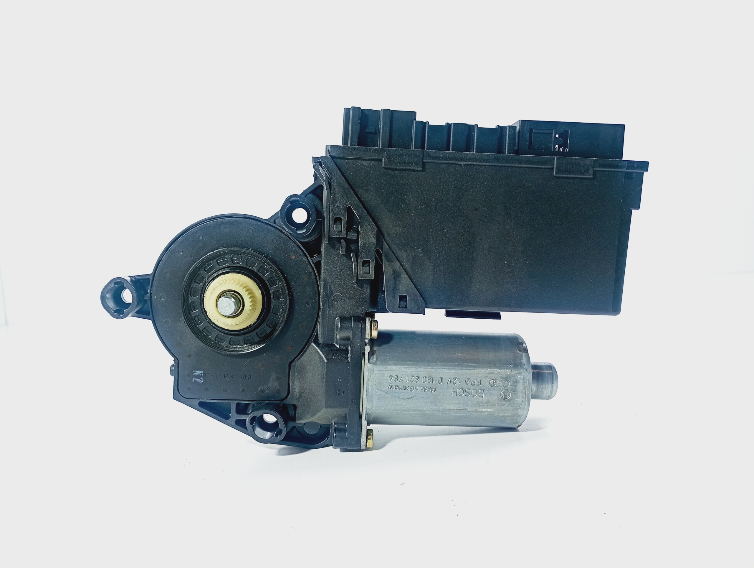 mini motor windows prawej front OE 8E1959802B Audi A4 B6 00-06
